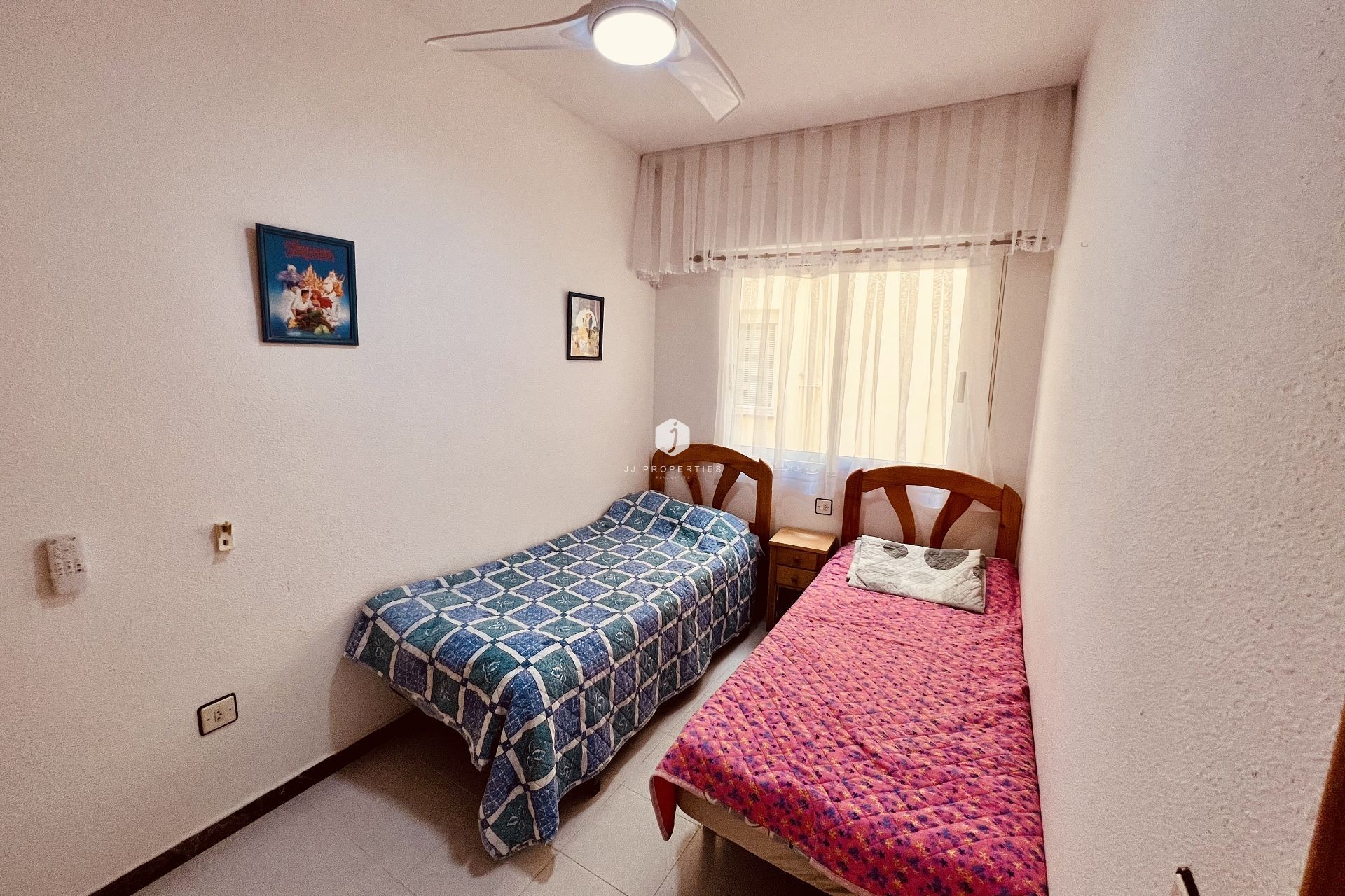 Z drugiej ręki - Mieszkanie w bloku -
Torrevieja - Costa Blanca