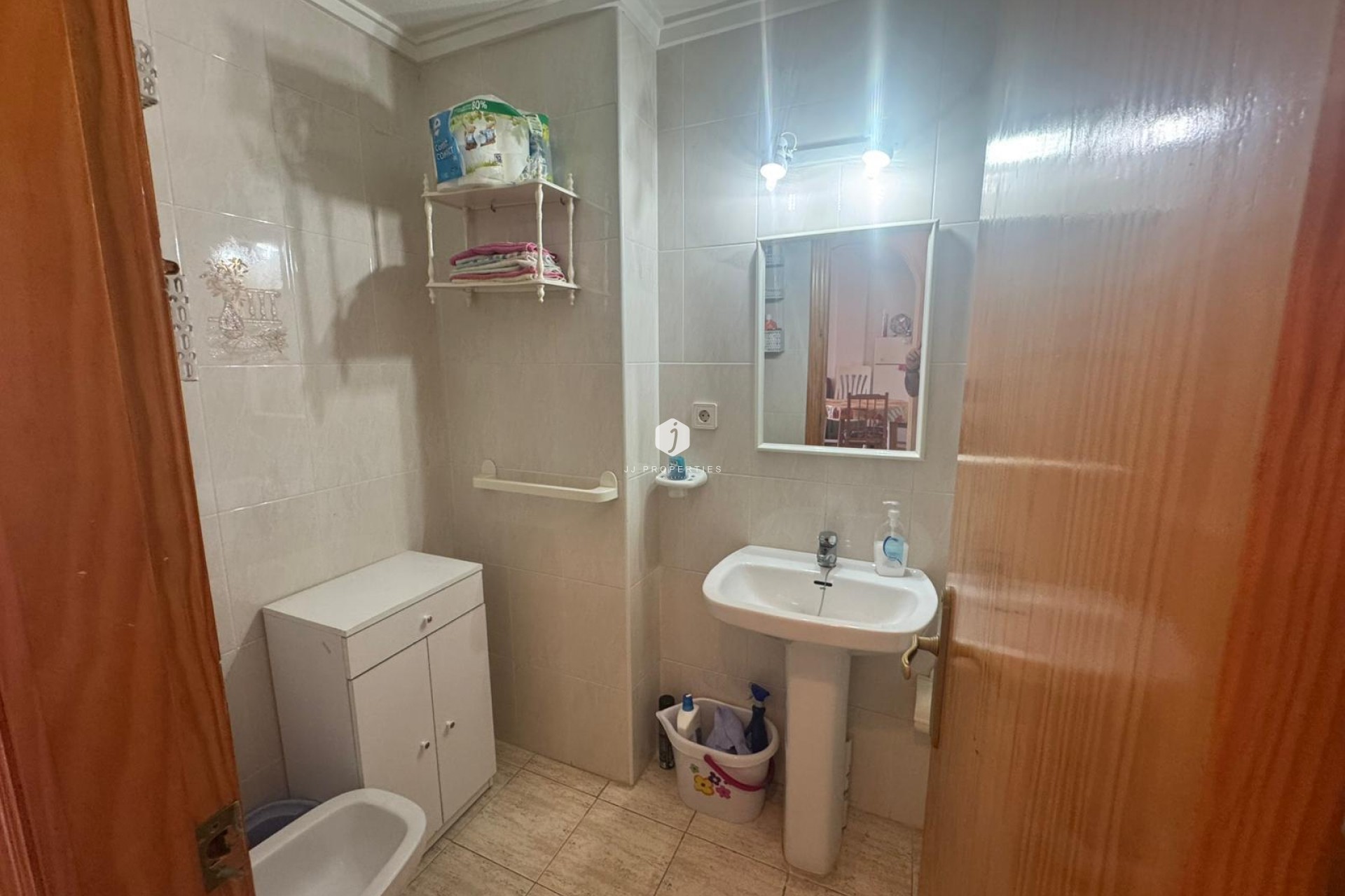 Z drugiej ręki - Mieszkanie w bloku -
Torrevieja - Costa Blanca