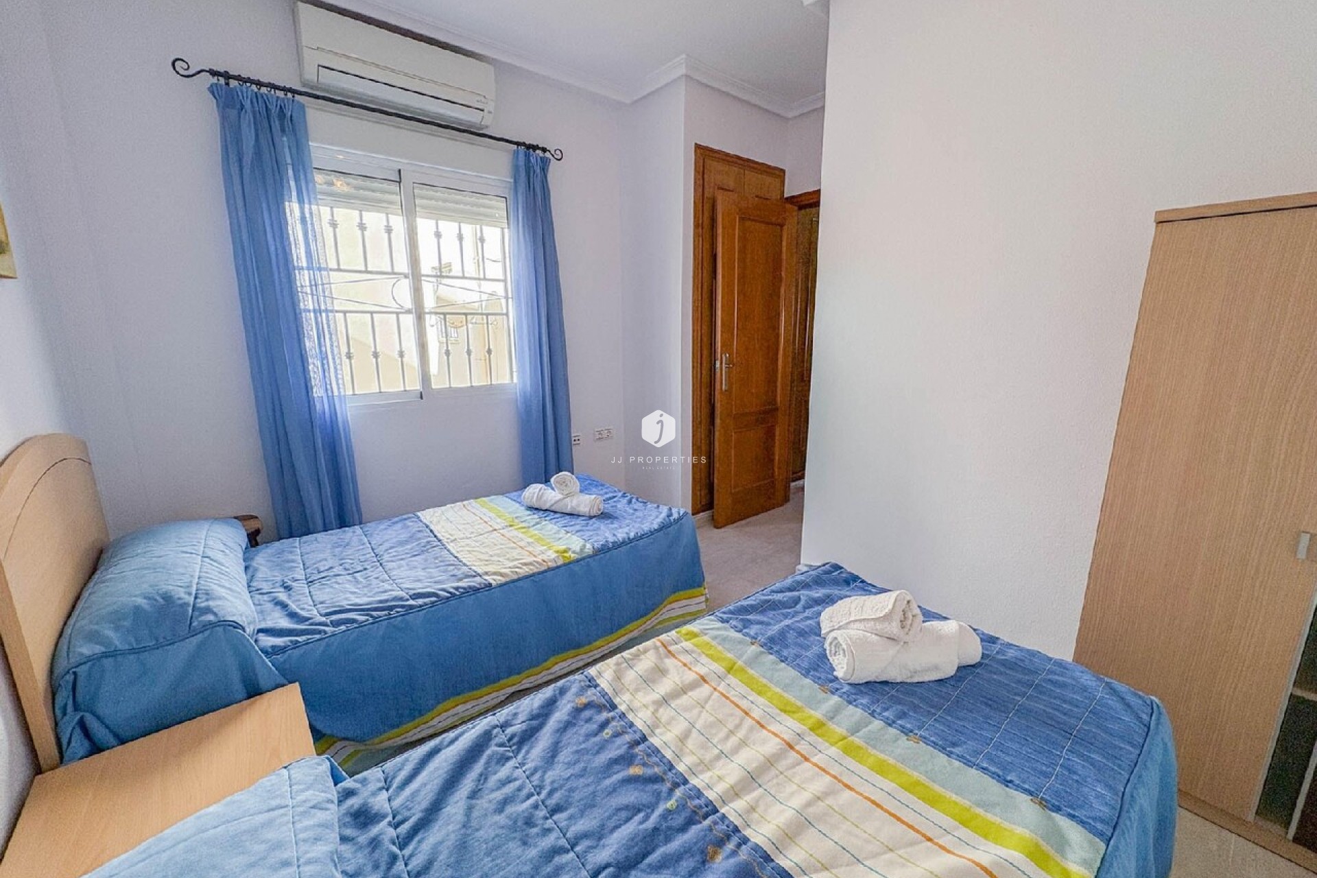 Z drugiej ręki - Mieszkanie w bloku -
Torrevieja - Costa Blanca