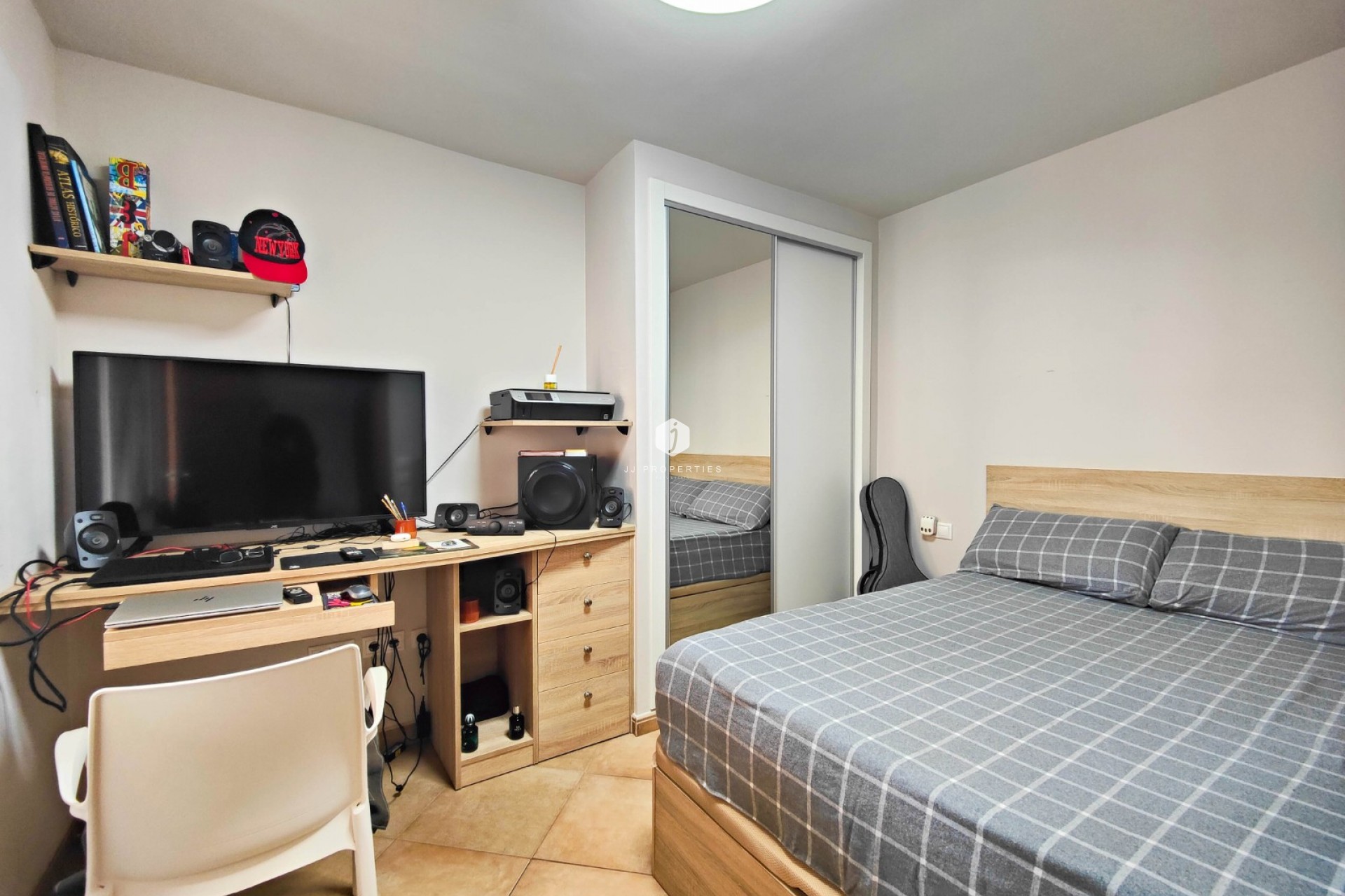 Z drugiej ręki - Mieszkanie w bloku -
Torrevieja - Costa Blanca