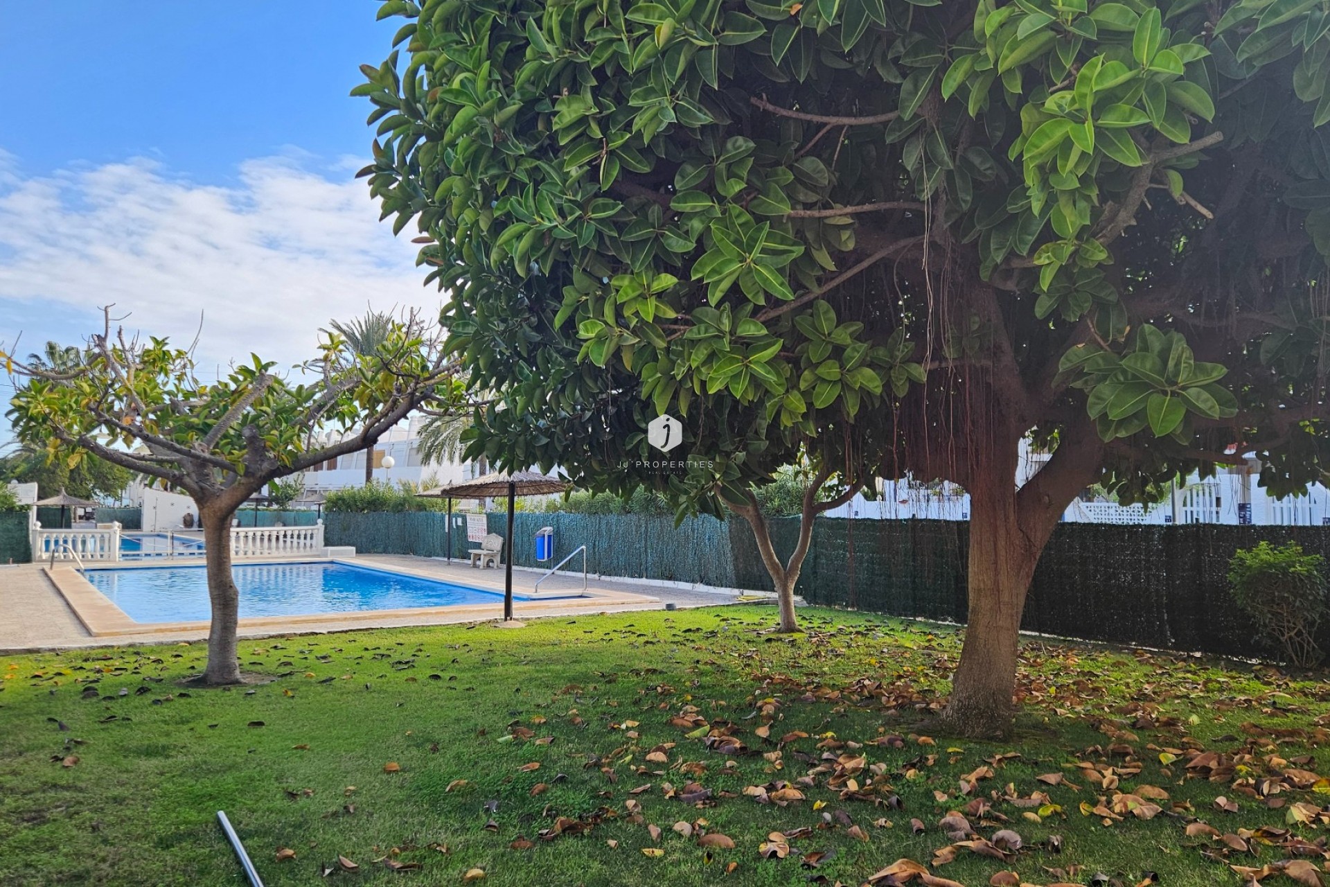 Z drugiej ręki - Mieszkanie w bloku -
Torrevieja - Costa Blanca