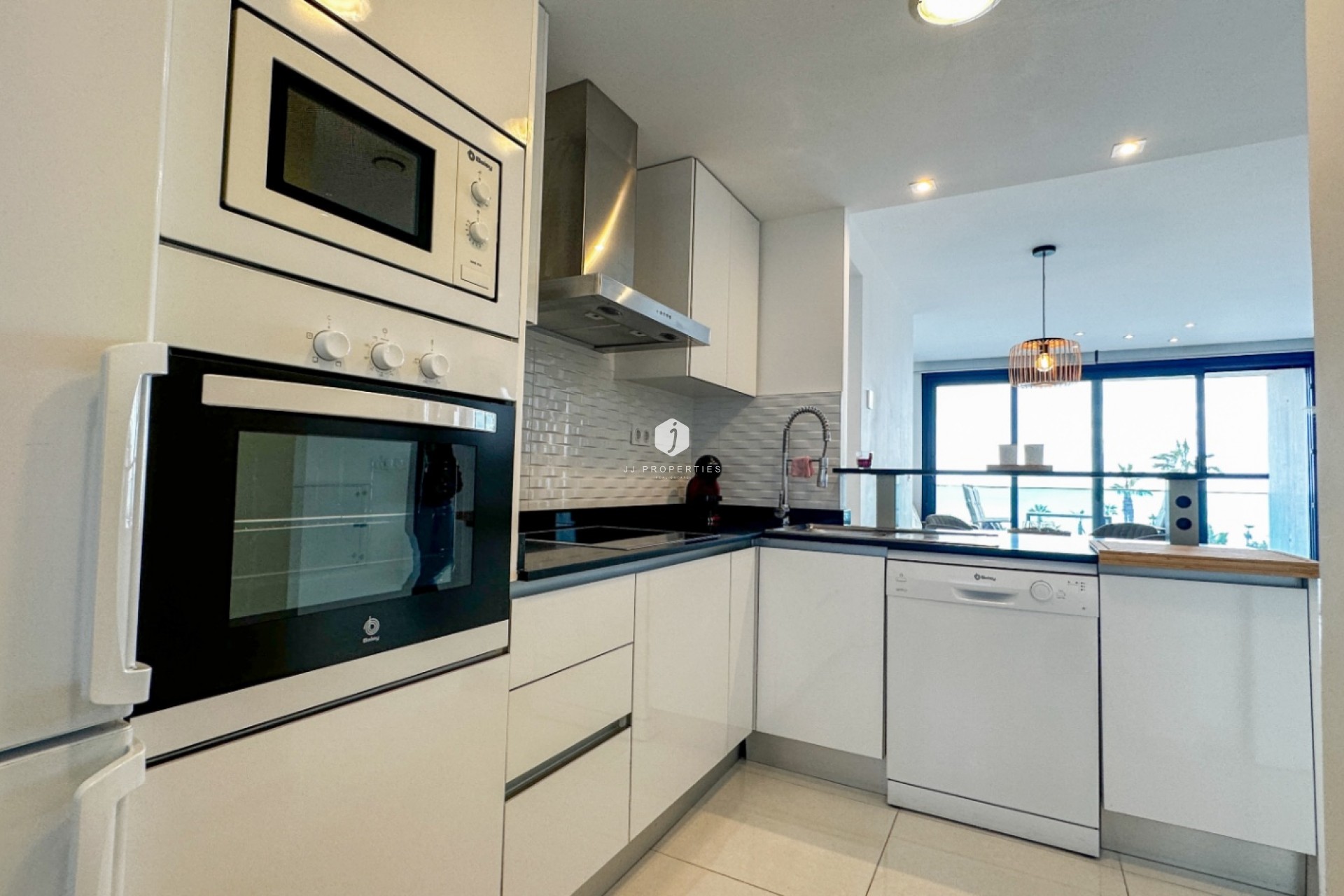 Z drugiej ręki - Mieszkanie w bloku -
Torrevieja - Costa Blanca