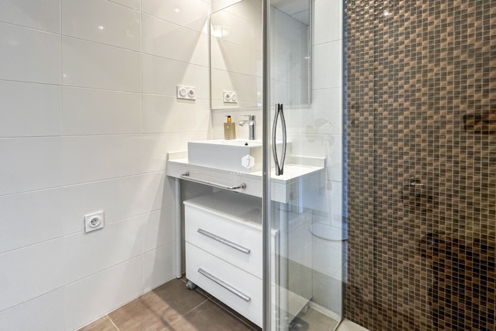 Z drugiej ręki - Mieszkanie w bloku -
Torrevieja - Costa Blanca