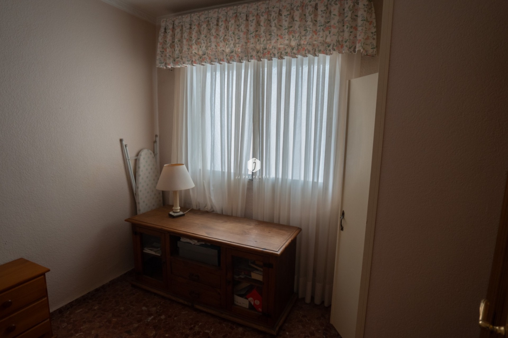 Z drugiej ręki - Mieszkanie w bloku -
Torrevieja - Costa Blanca