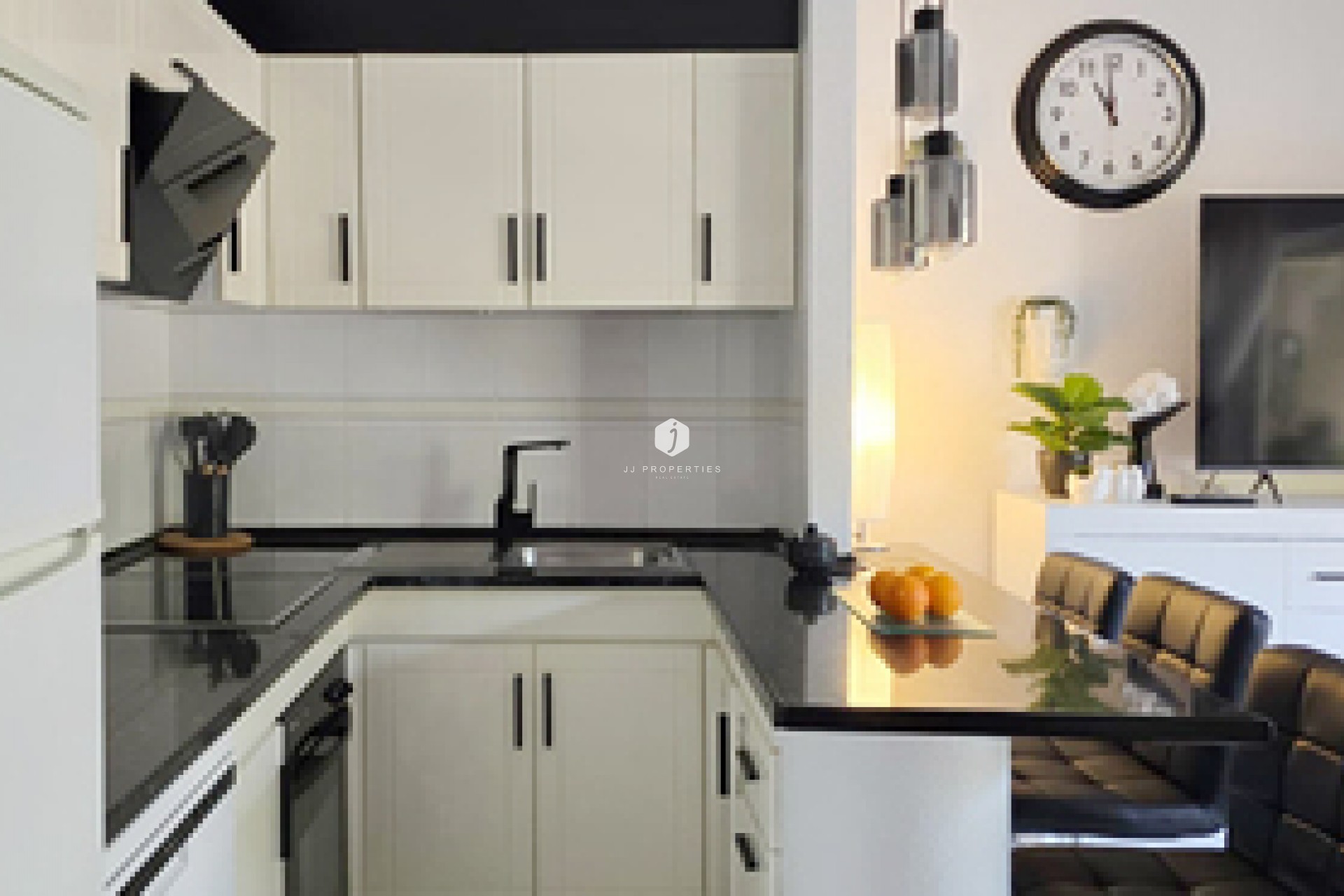 Z drugiej ręki - Mieszkanie w bloku -
Torrevieja - Costa Blanca