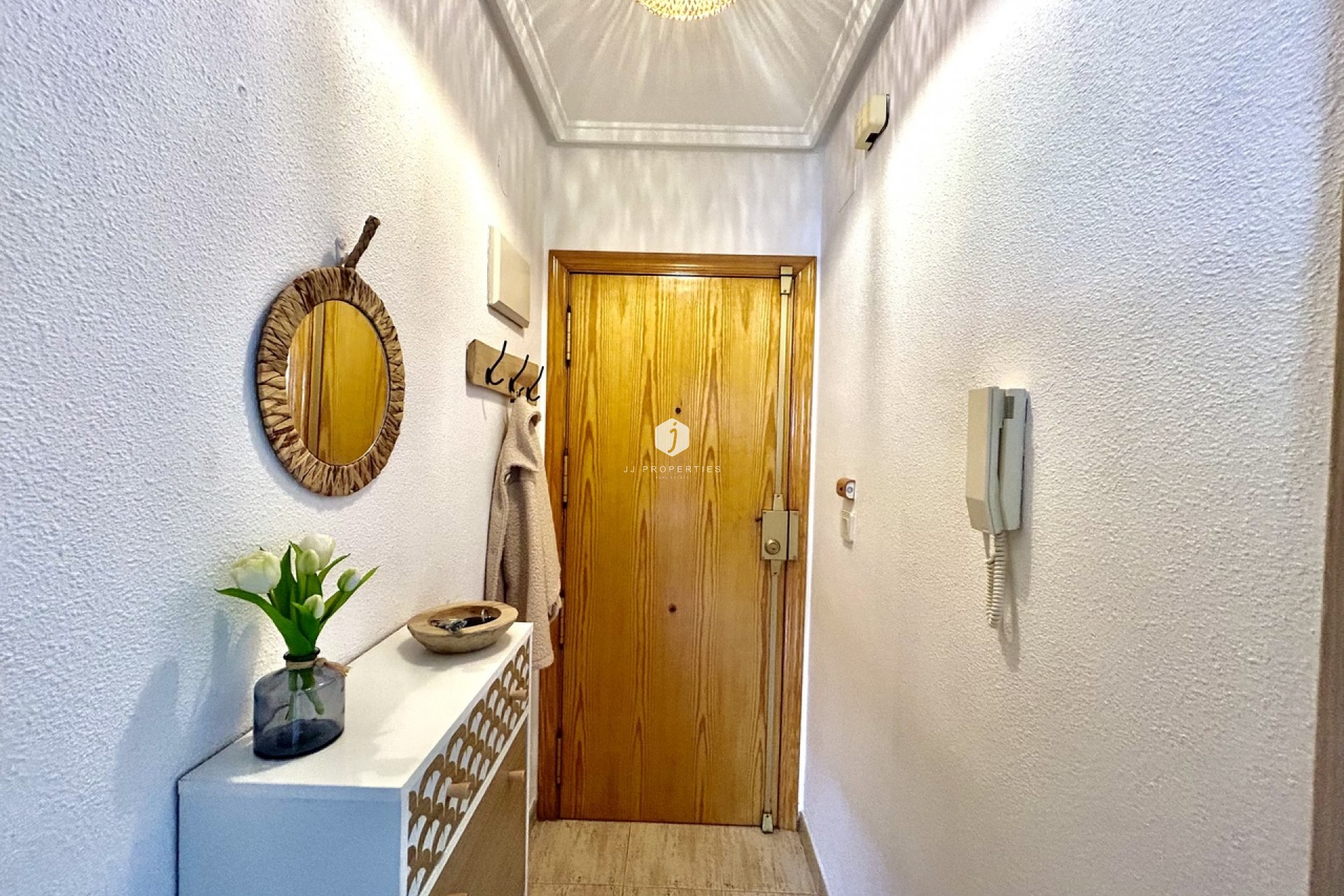Z drugiej ręki - Mieszkanie w bloku -
Torrevieja - Costa Blanca