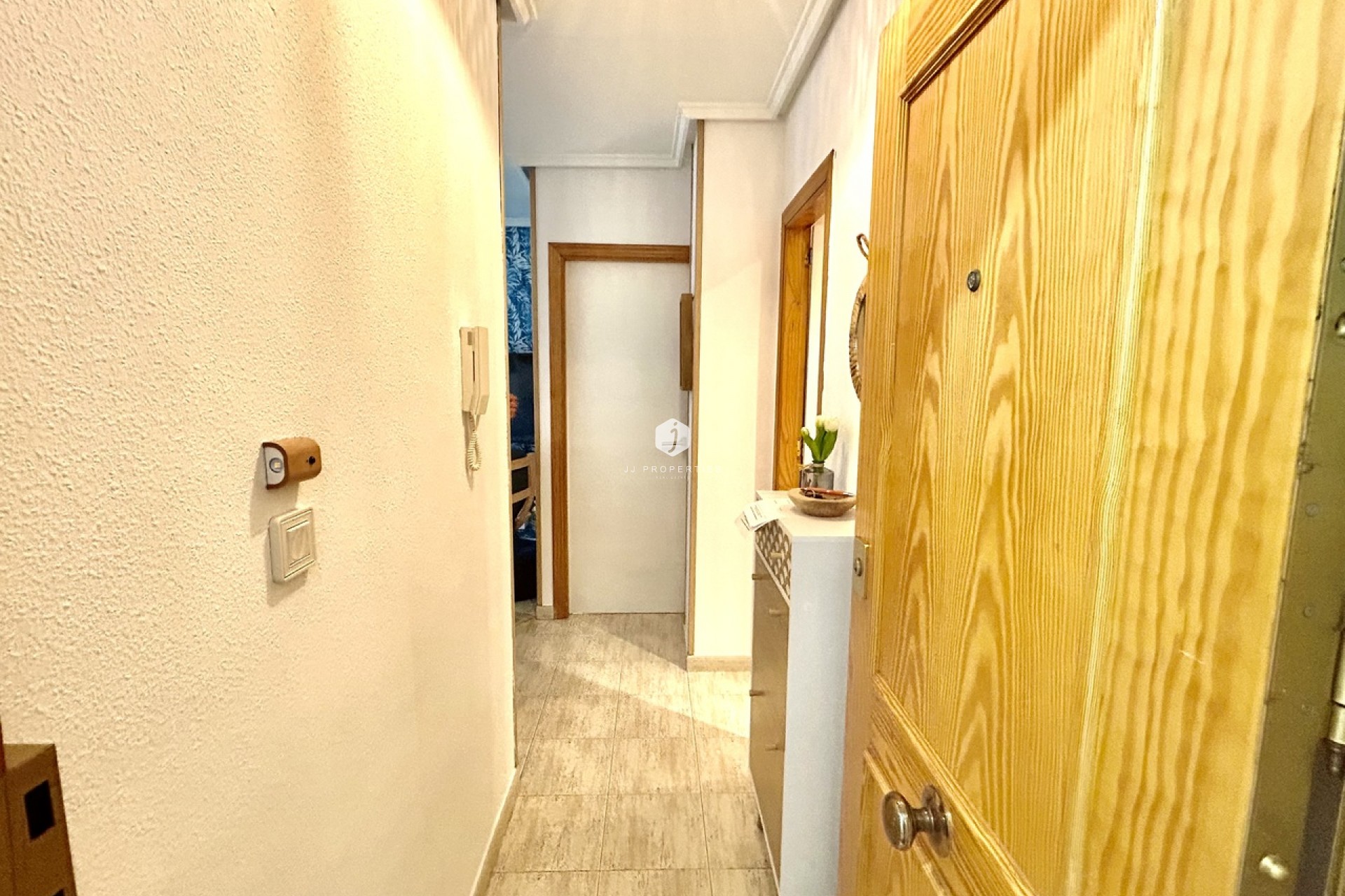 Z drugiej ręki - Mieszkanie w bloku -
Torrevieja - Costa Blanca
