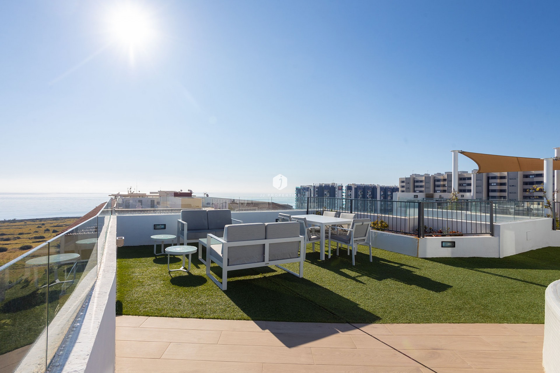 Z drugiej ręki - Mieszkanie w bloku -
Torrevieja - Costa Blanca