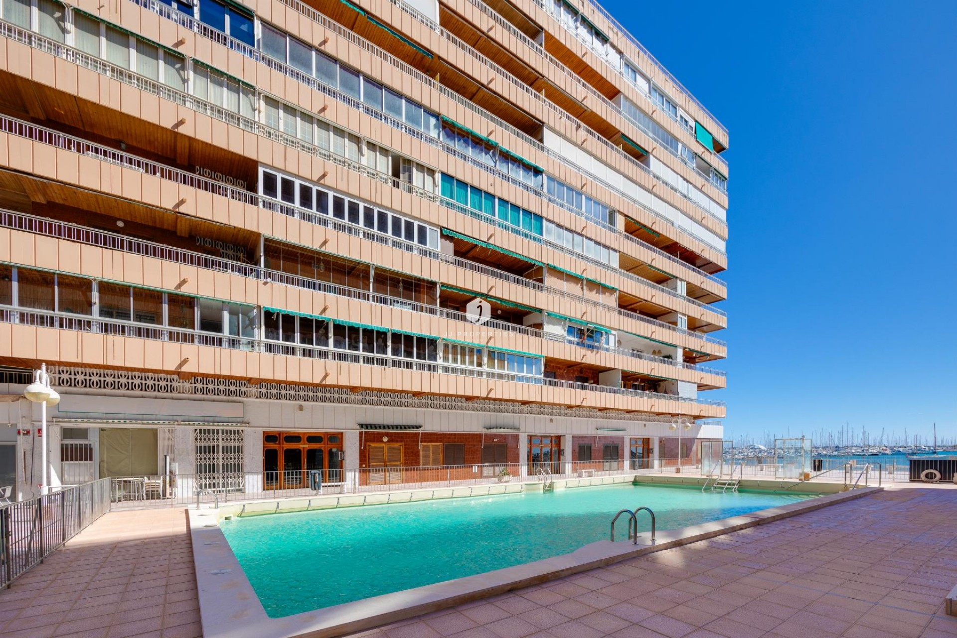 Z drugiej ręki - Mieszkanie w bloku -
Torrevieja - Costa Blanca