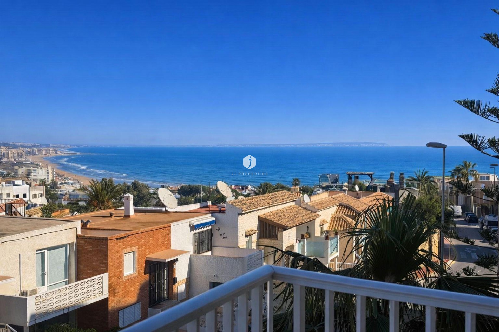 Z drugiej ręki - Mieszkanie w bloku -
Torrevieja - Costa Blanca