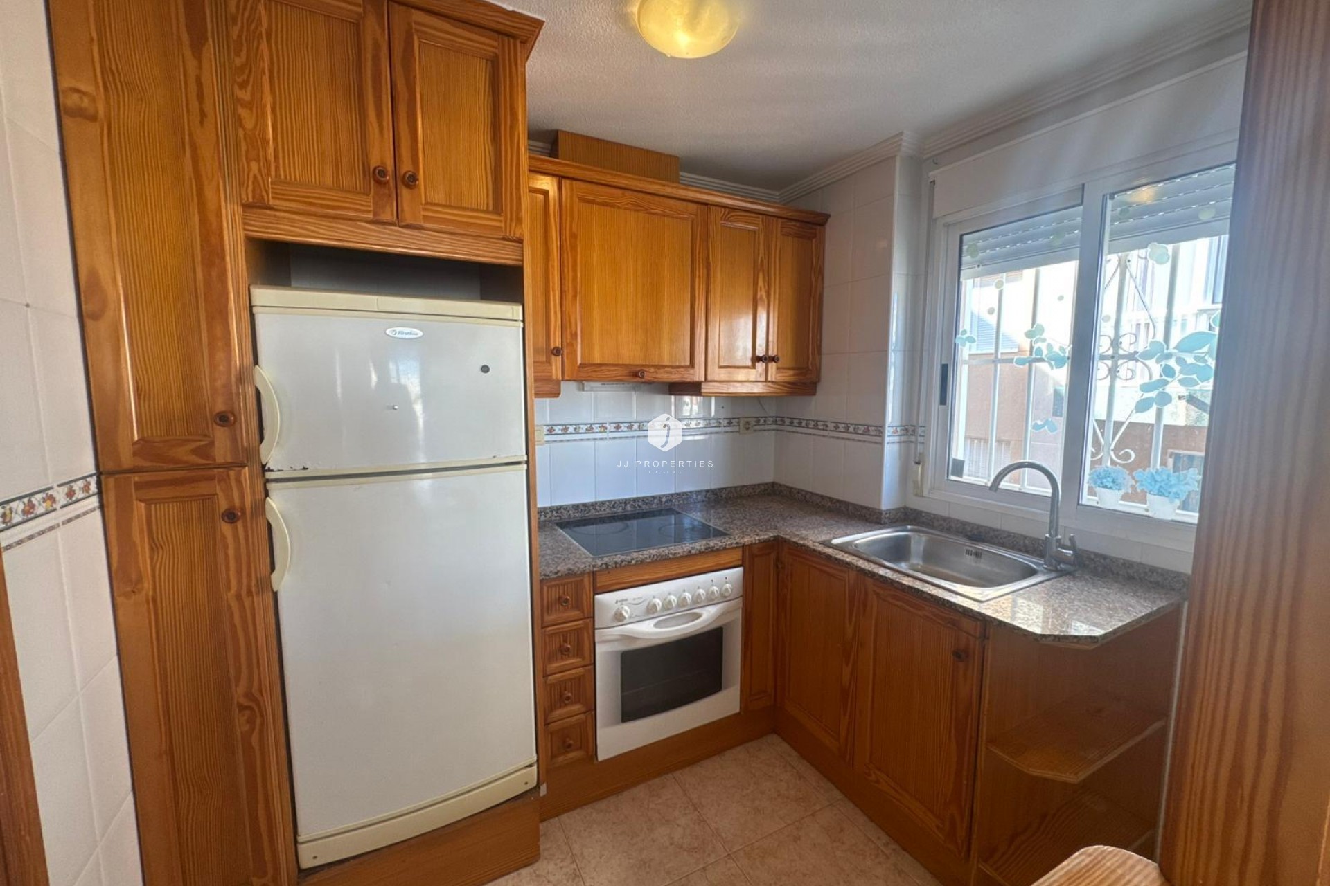 Z drugiej ręki - Mieszkanie w bloku -
Torrevieja - Costa Blanca
