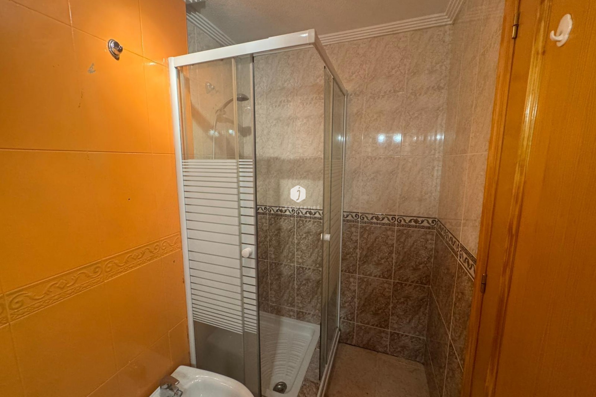 Z drugiej ręki - Mieszkanie w bloku -
Torrevieja - Costa Blanca
