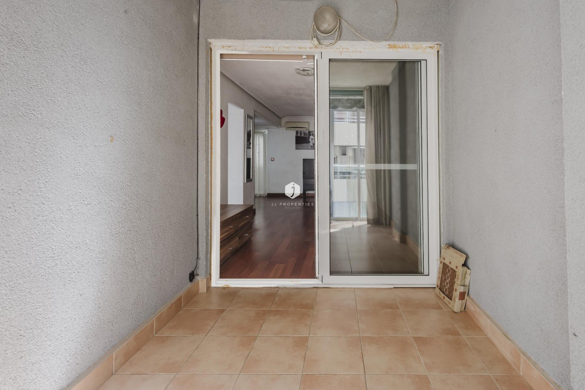 Z drugiej ręki - Mieszkanie w bloku -
Torrevieja - Costa Blanca