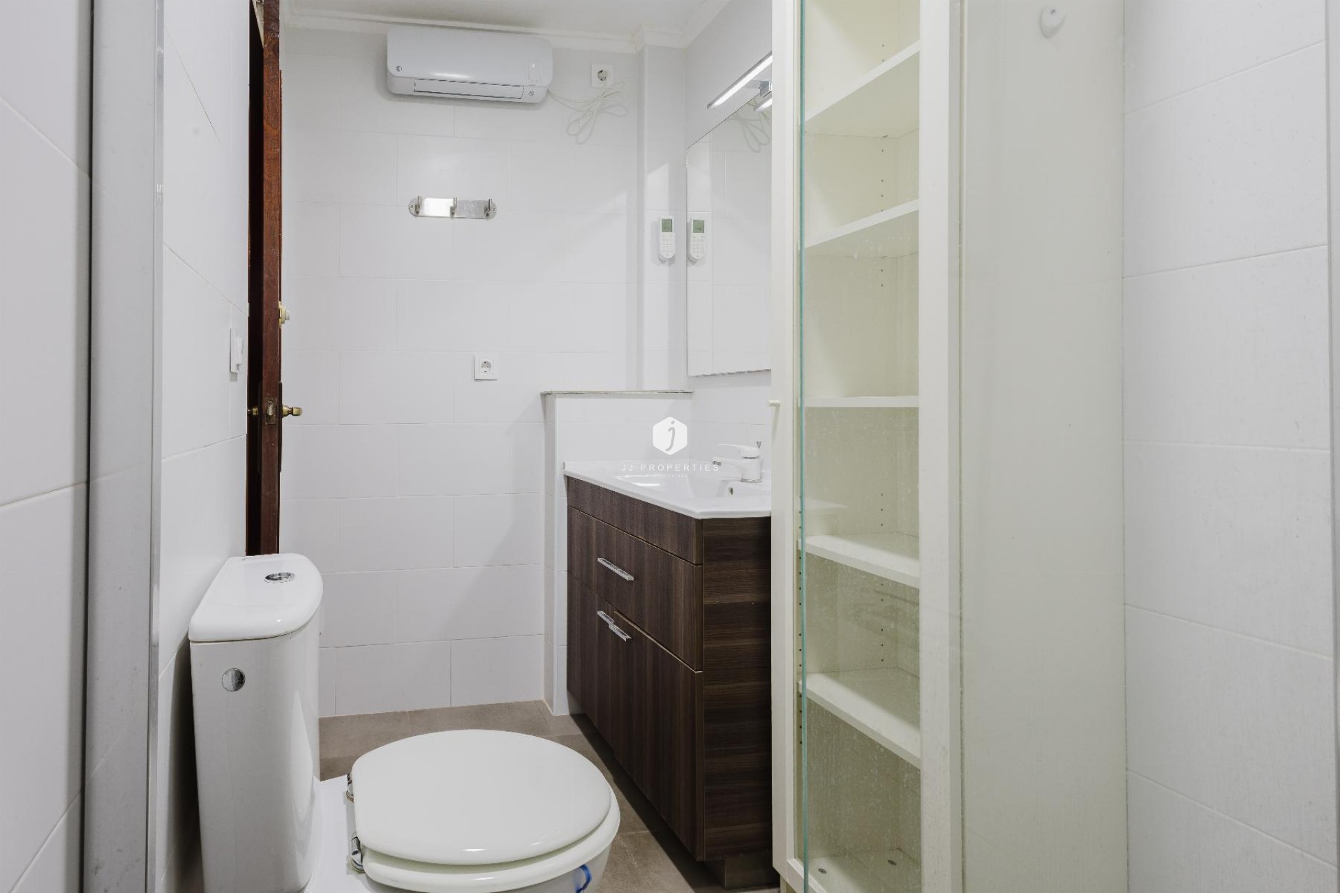 Z drugiej ręki - Mieszkanie w bloku -
Torrevieja - Costa Blanca