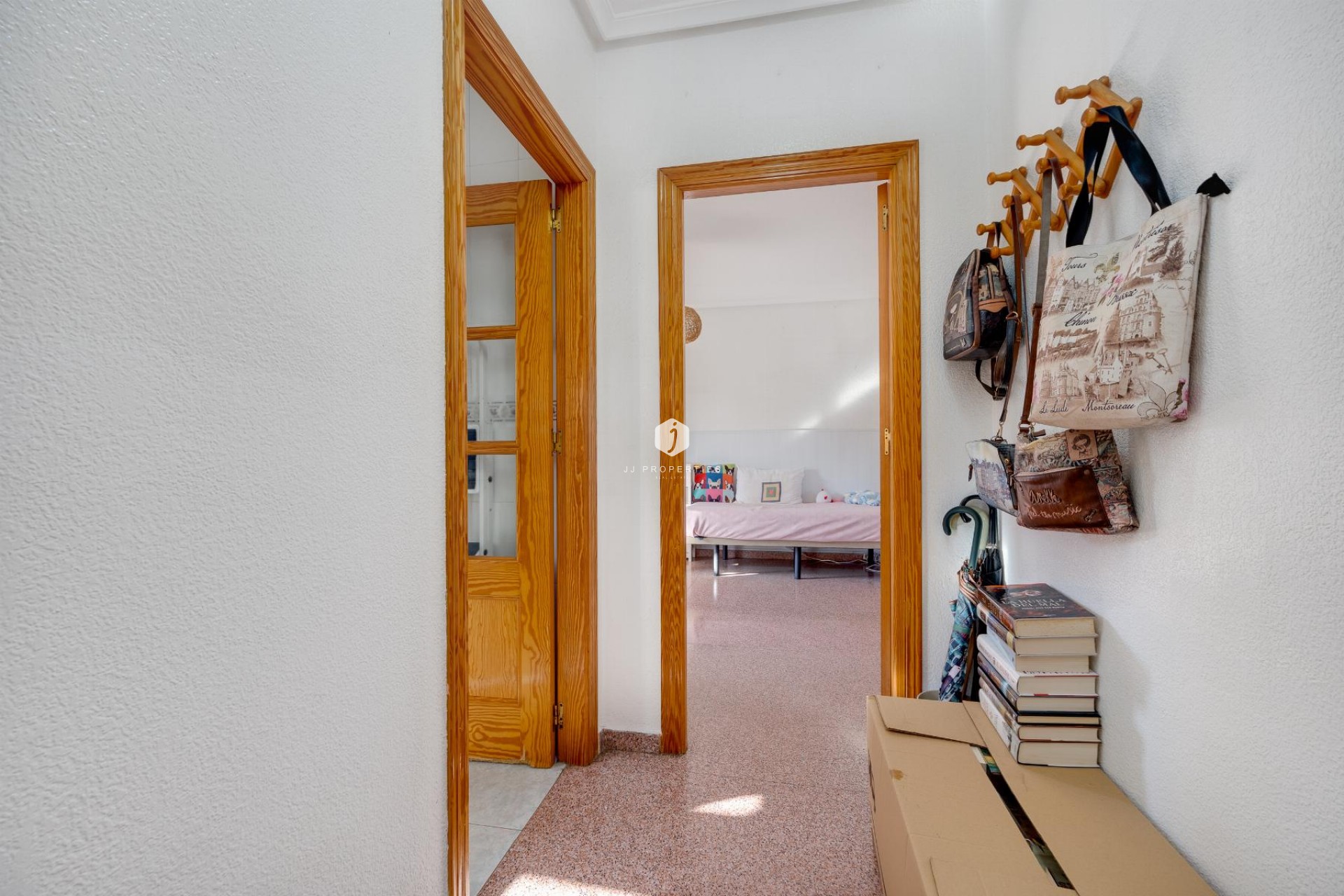 Z drugiej ręki - Mieszkanie w bloku -
Torrevieja - Costa Blanca