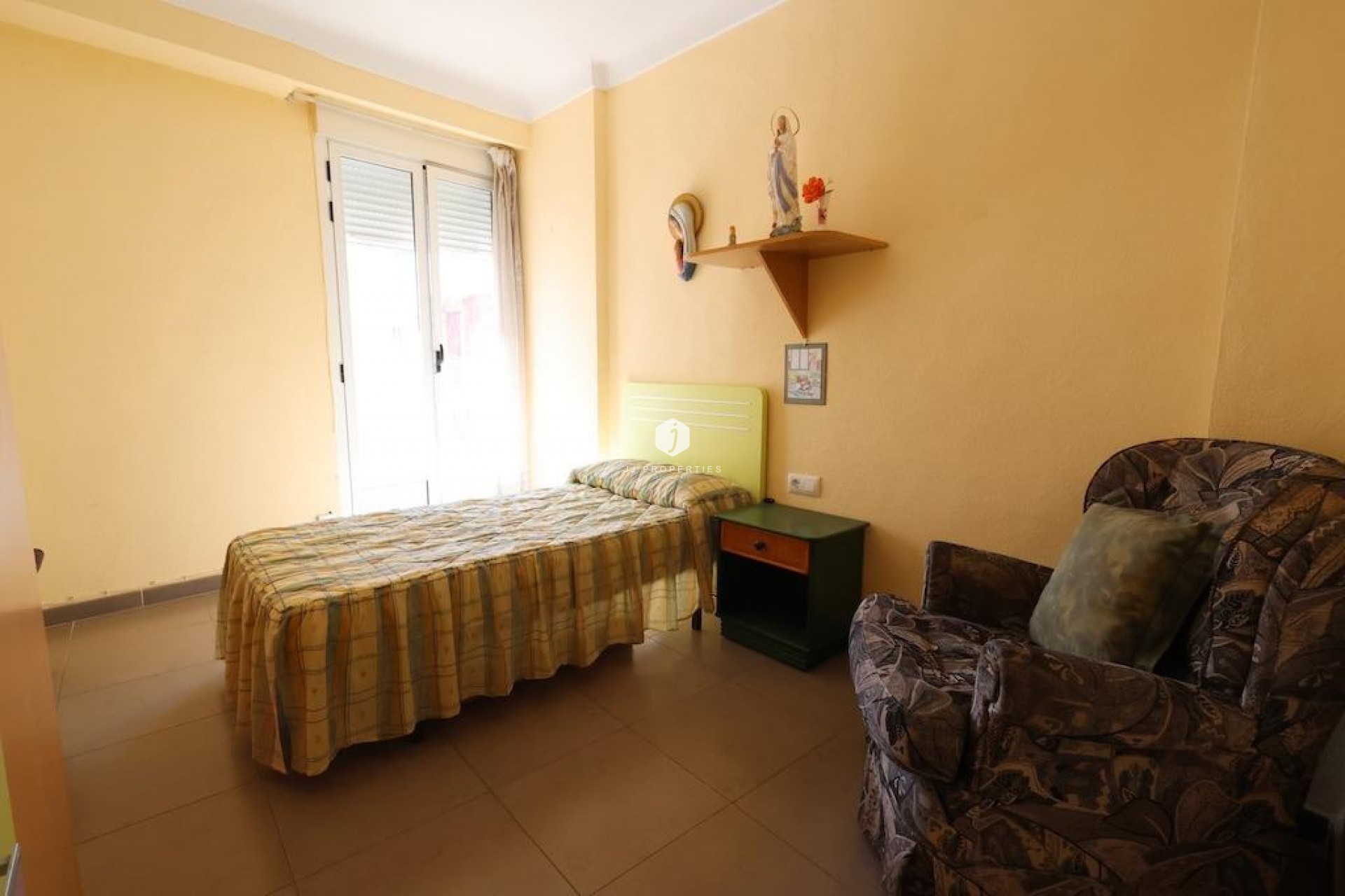 Z drugiej ręki - Mieszkanie w bloku -
Torrevieja - Costa Blanca