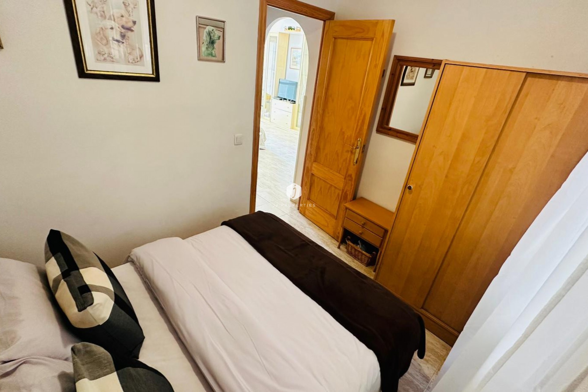 Z drugiej ręki - Mieszkanie w bloku -
Torrevieja - Costa Blanca