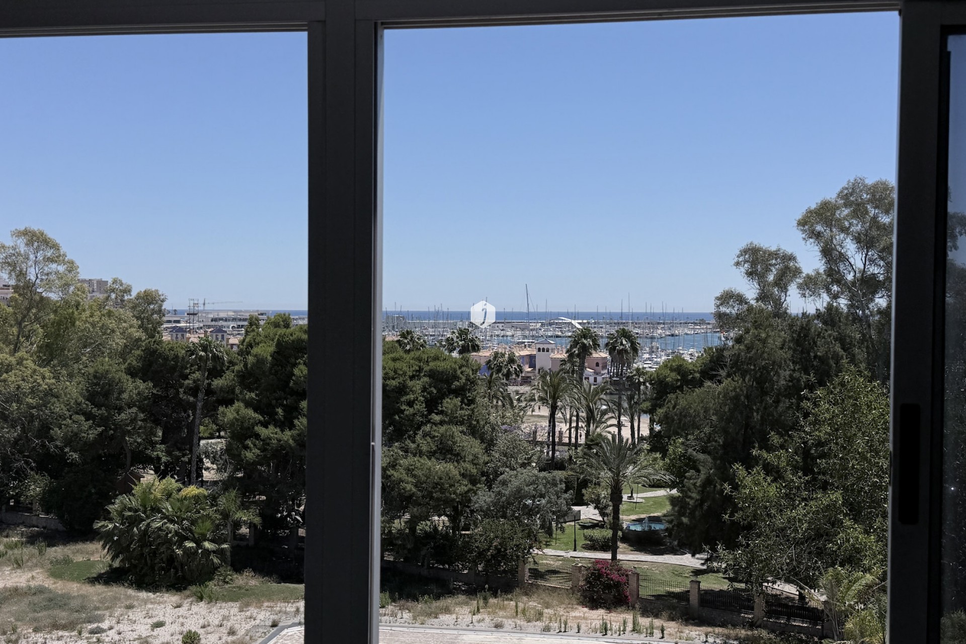 Z drugiej ręki - Mieszkanie w bloku -
Torrevieja - Costa Blanca