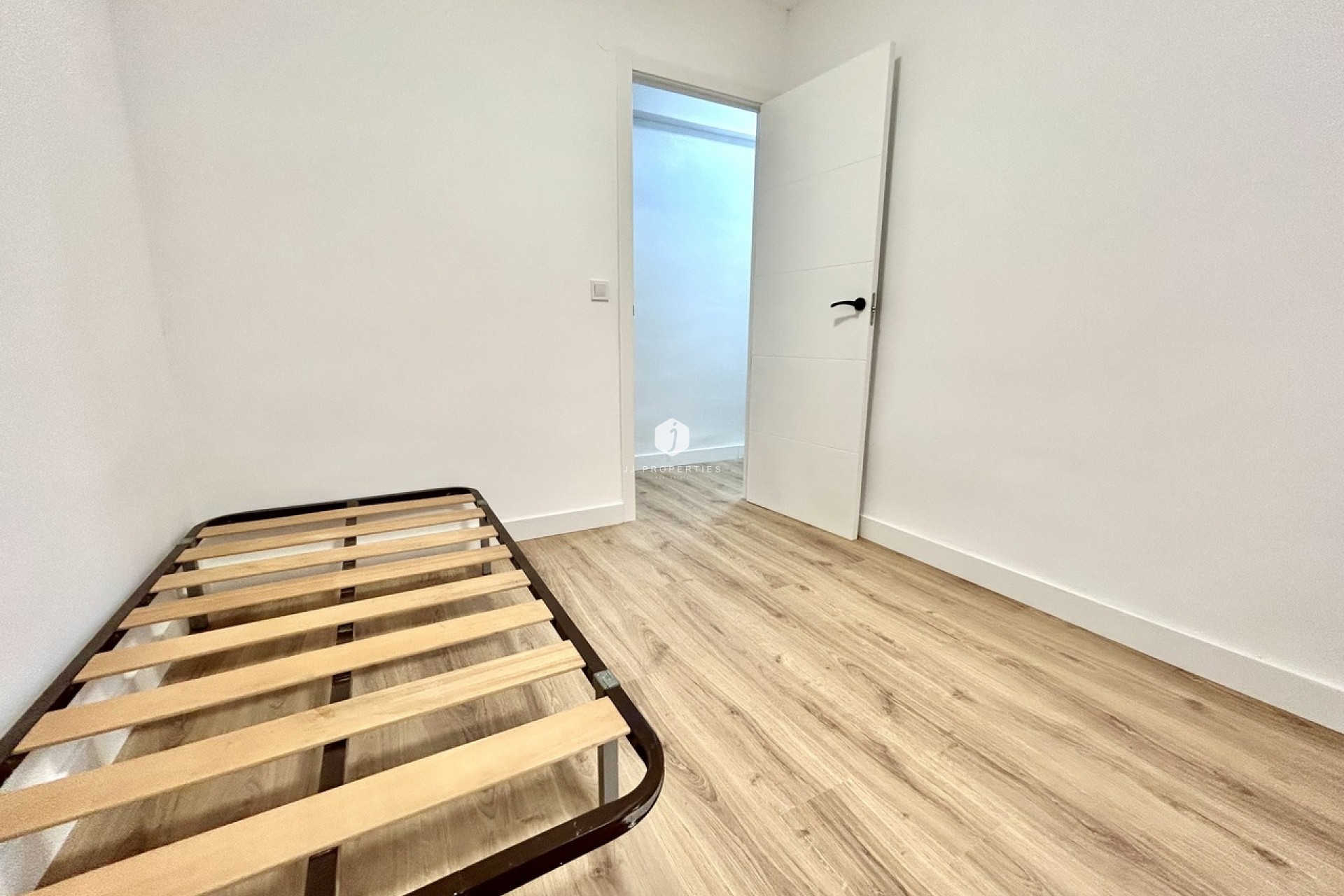 Z drugiej ręki - Mieszkanie w bloku -
Torrevieja - Costa Blanca