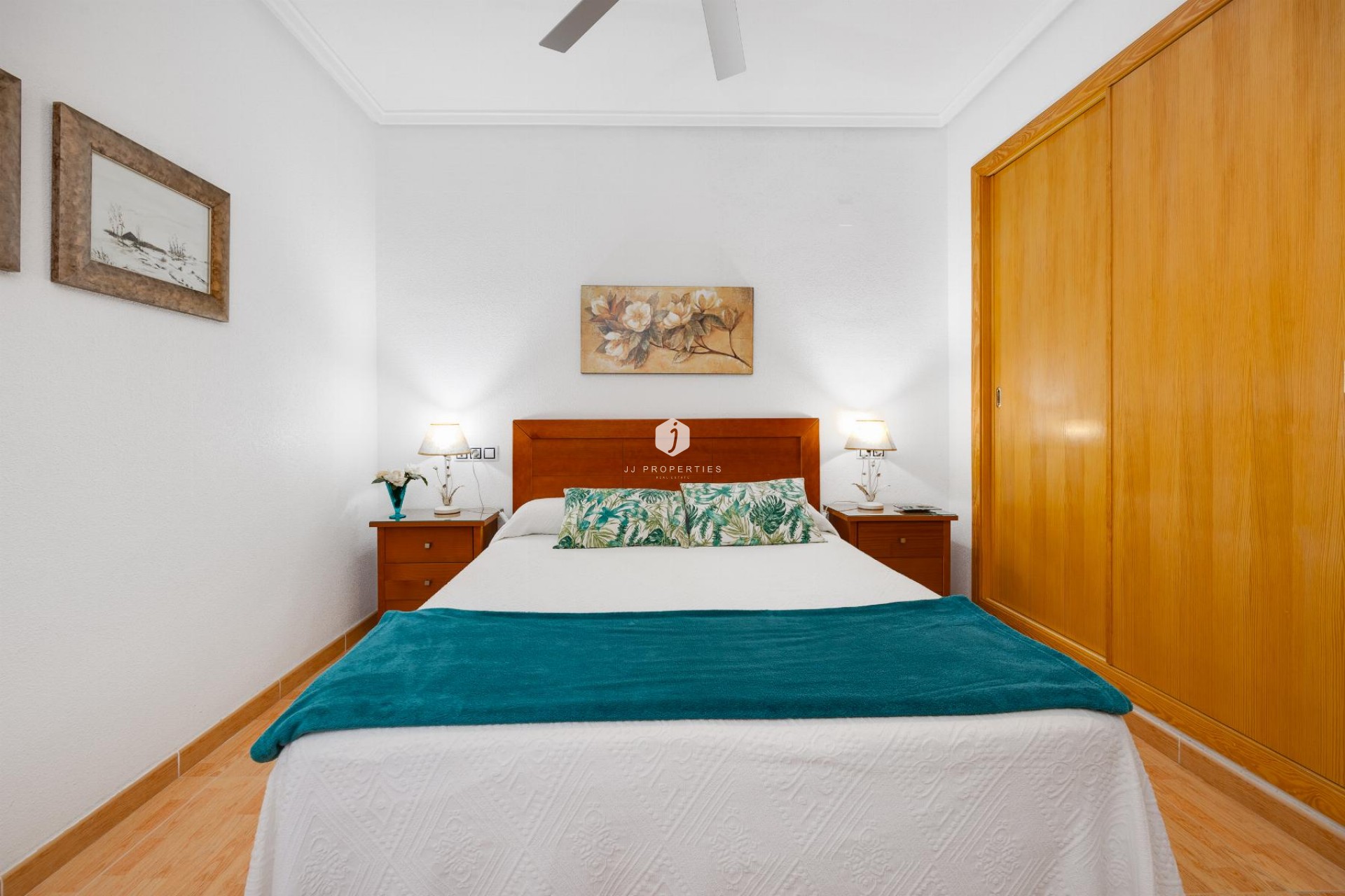 Z drugiej ręki - Mieszkanie w bloku -
Torrevieja - Costa Blanca