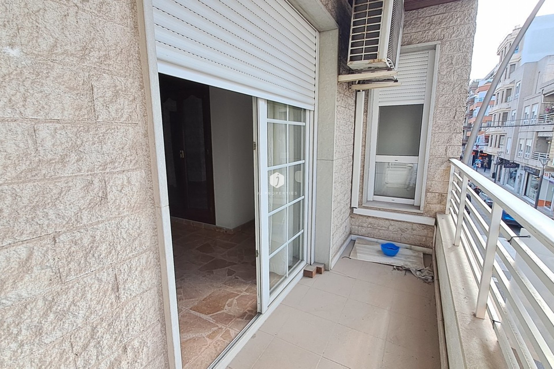 Z drugiej ręki - Mieszkanie w bloku -
Torrevieja - Costa Blanca
