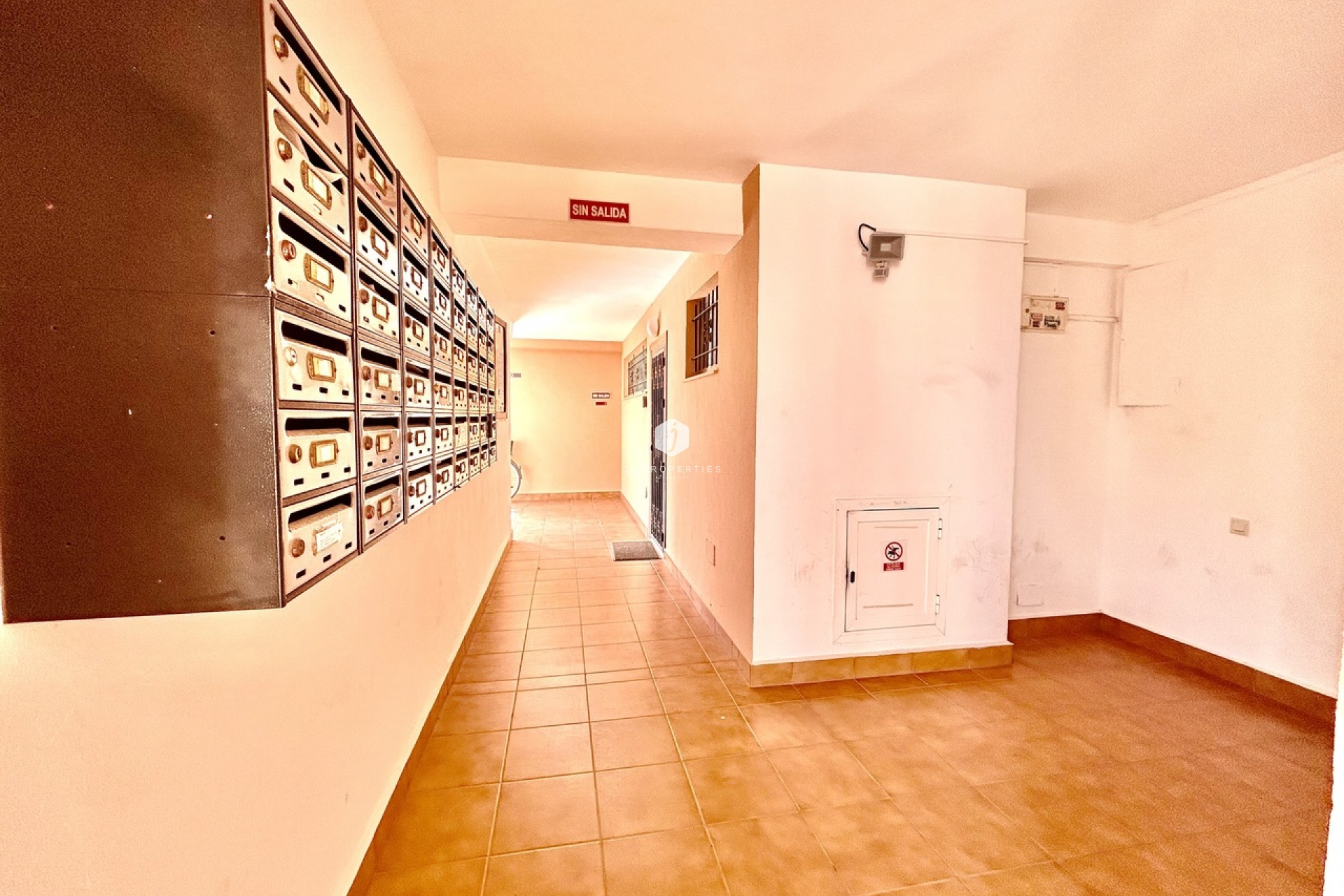 Z drugiej ręki - Mieszkanie w bloku -
Torrevieja - Costa Blanca