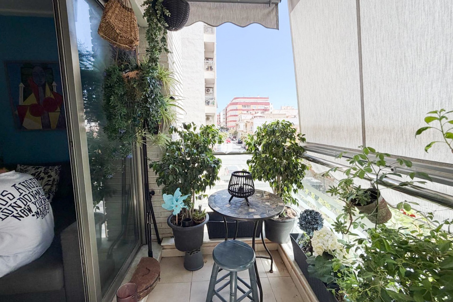 Z drugiej ręki - Mieszkanie w bloku -
Torrevieja - Costa Blanca