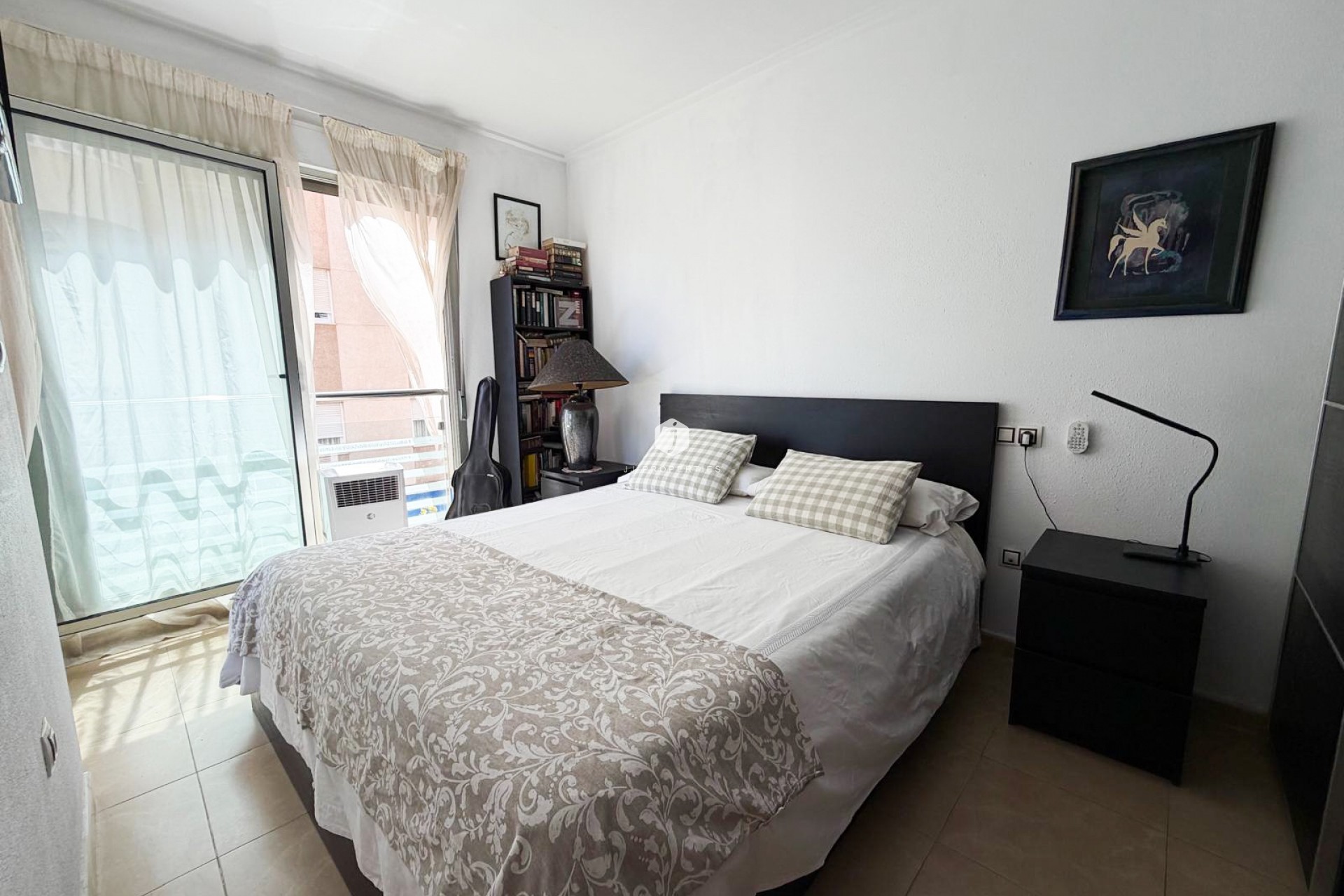 Z drugiej ręki - Mieszkanie w bloku -
Torrevieja - Costa Blanca