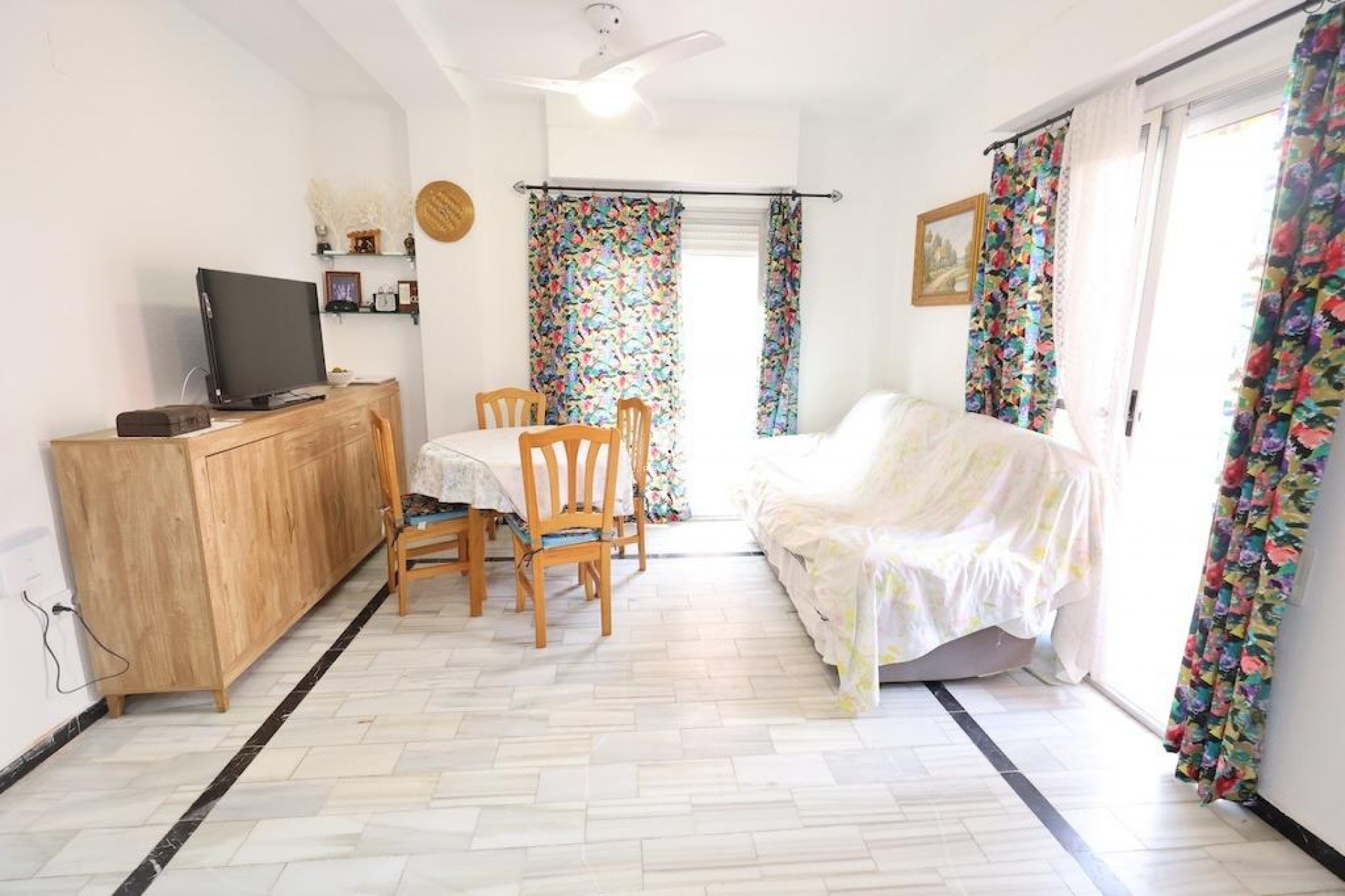 Z drugiej ręki - Mieszkanie w bloku -
Torrevieja - Costa Blanca
