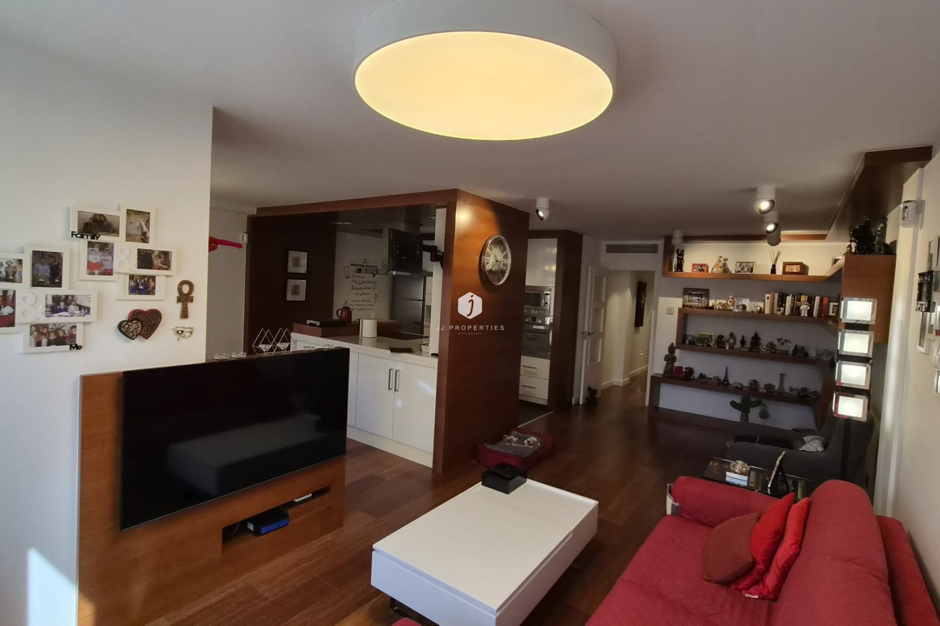 Z drugiej ręki - Mieszkanie w bloku -
Torrevieja - Costa Blanca
