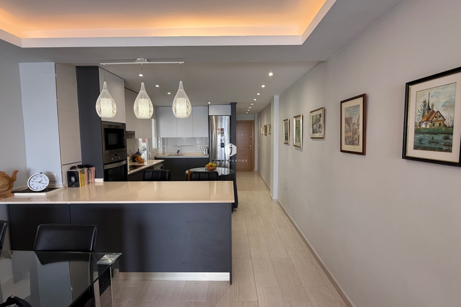 Z drugiej ręki - Mieszkanie w bloku -
Torrevieja - Costa Blanca