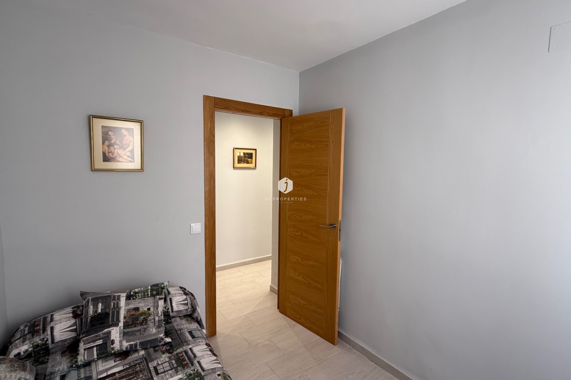 Z drugiej ręki - Mieszkanie w bloku -
Torrevieja - Costa Blanca