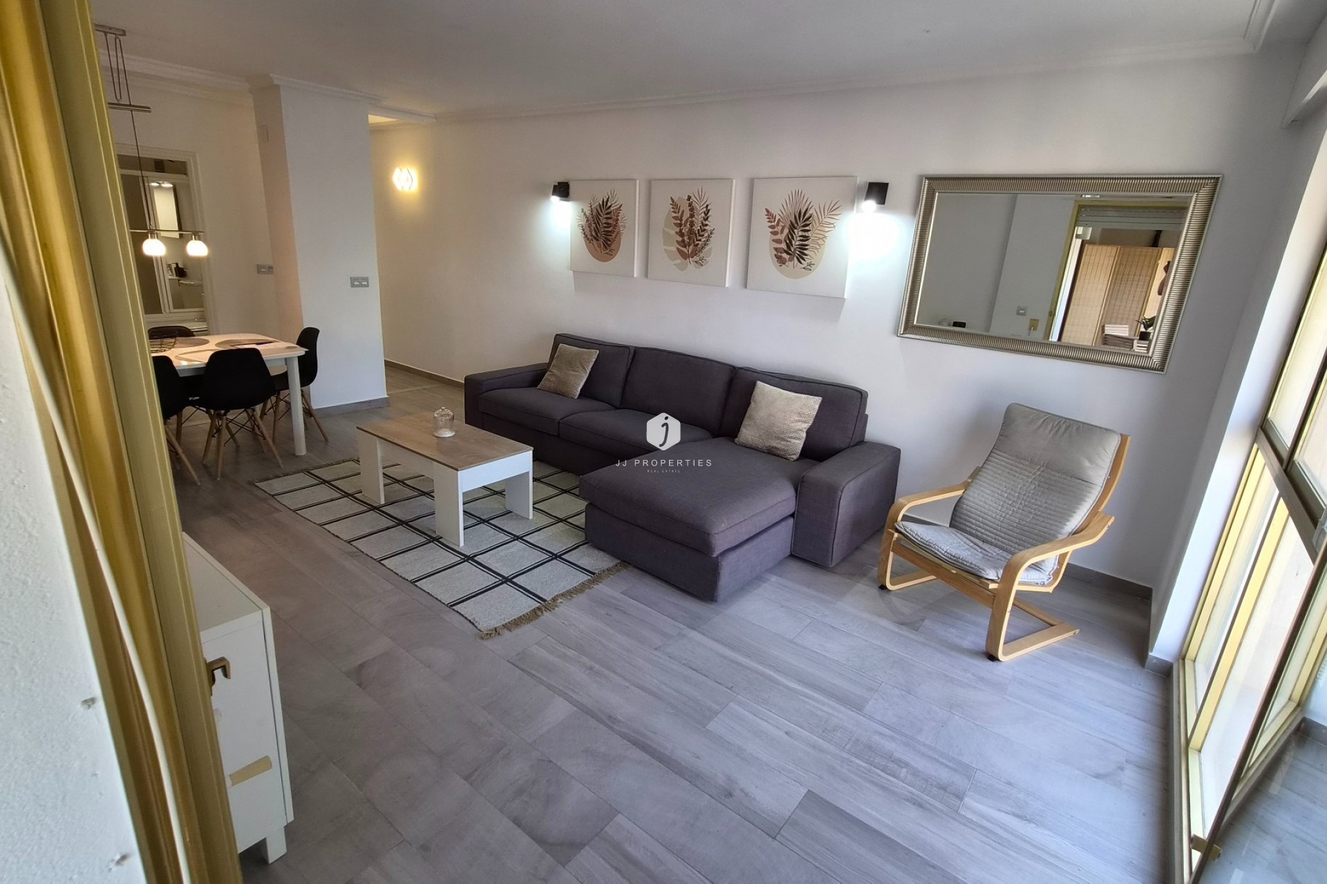 Z drugiej ręki - Mieszkanie w bloku -
Torrevieja - Costa Blanca