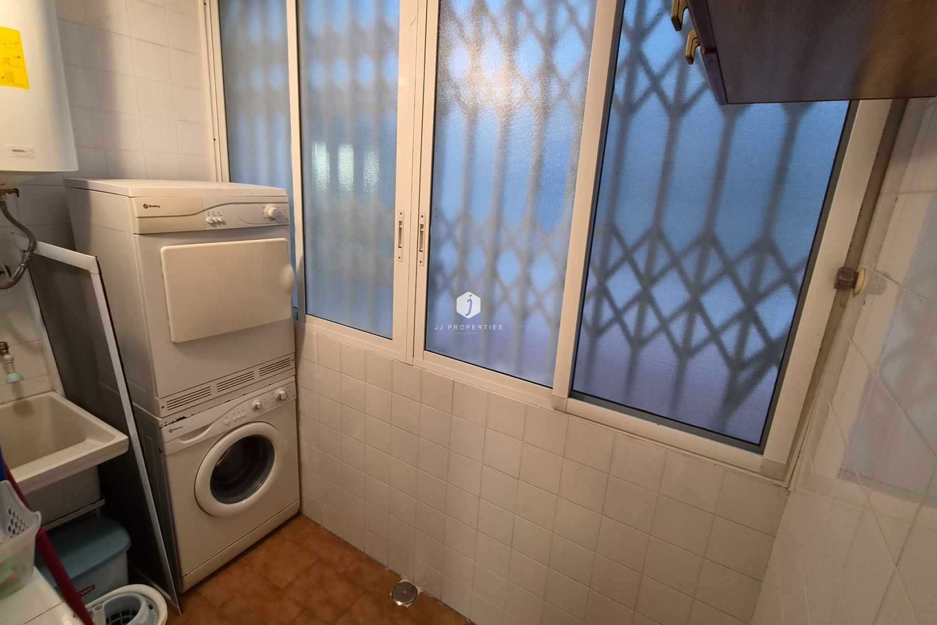 Z drugiej ręki - Mieszkanie w bloku -
Torrevieja - Costa Blanca