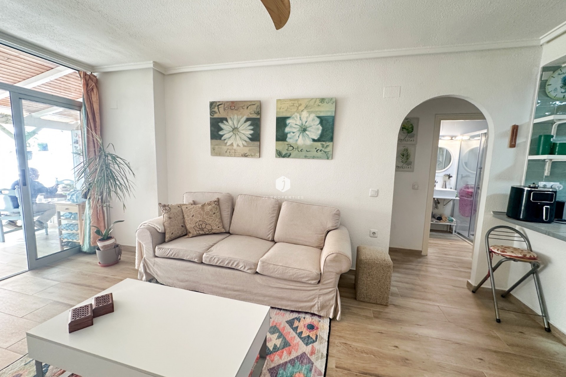 Z drugiej ręki - Mieszkanie w bloku -
Torrevieja - Costa Blanca