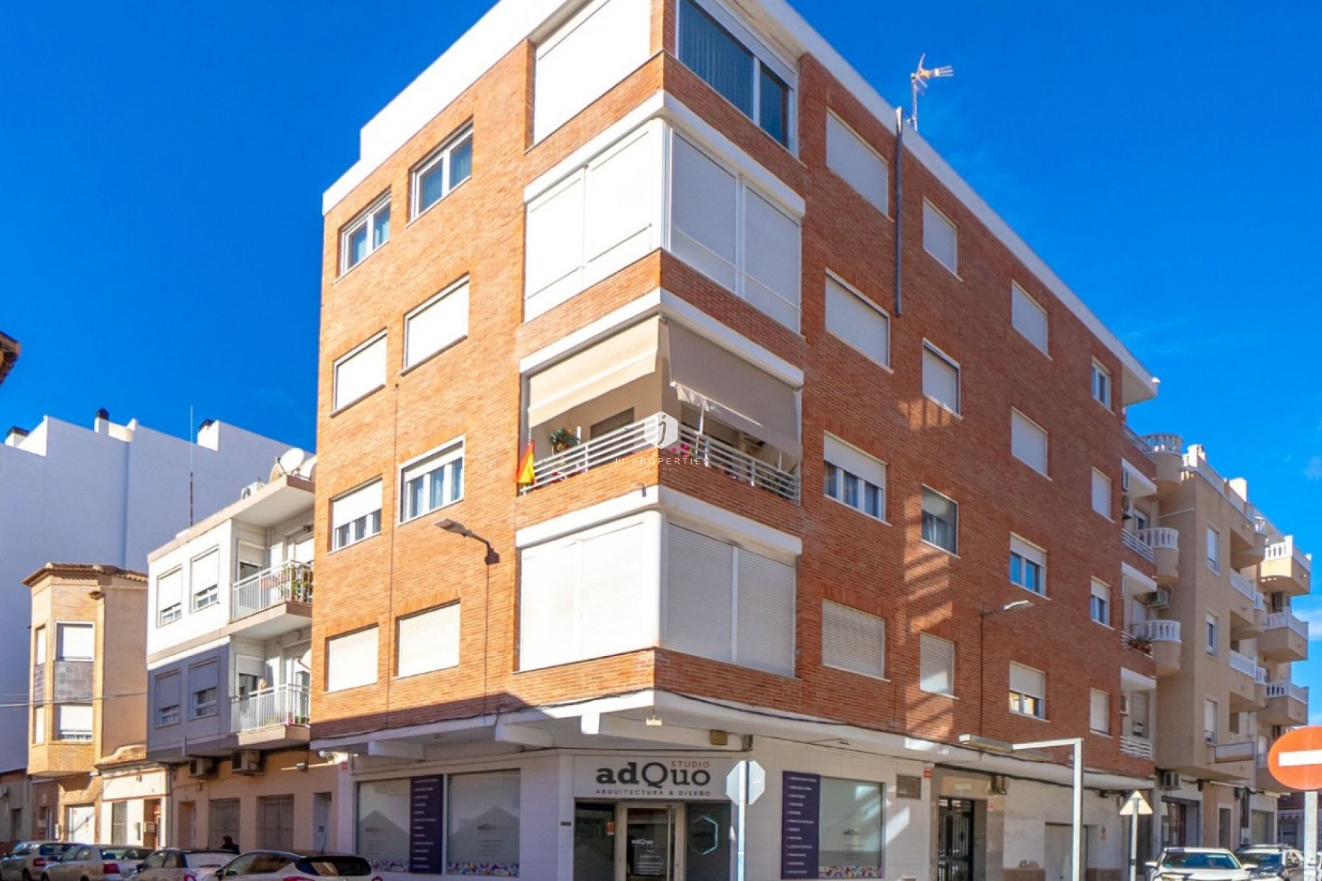 Z drugiej ręki - Mieszkanie w bloku -
Torrevieja - Costa Blanca