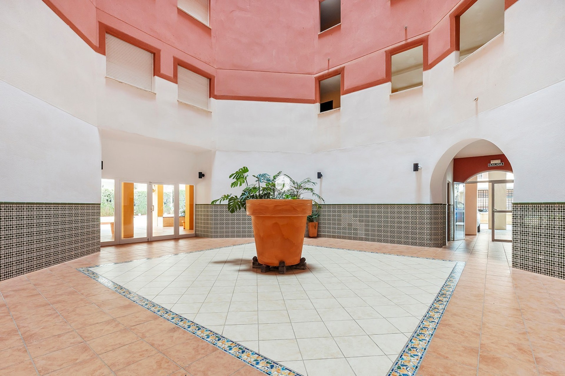 Z drugiej ręki - Mieszkanie w bloku -
Torrevieja - Costa Blanca