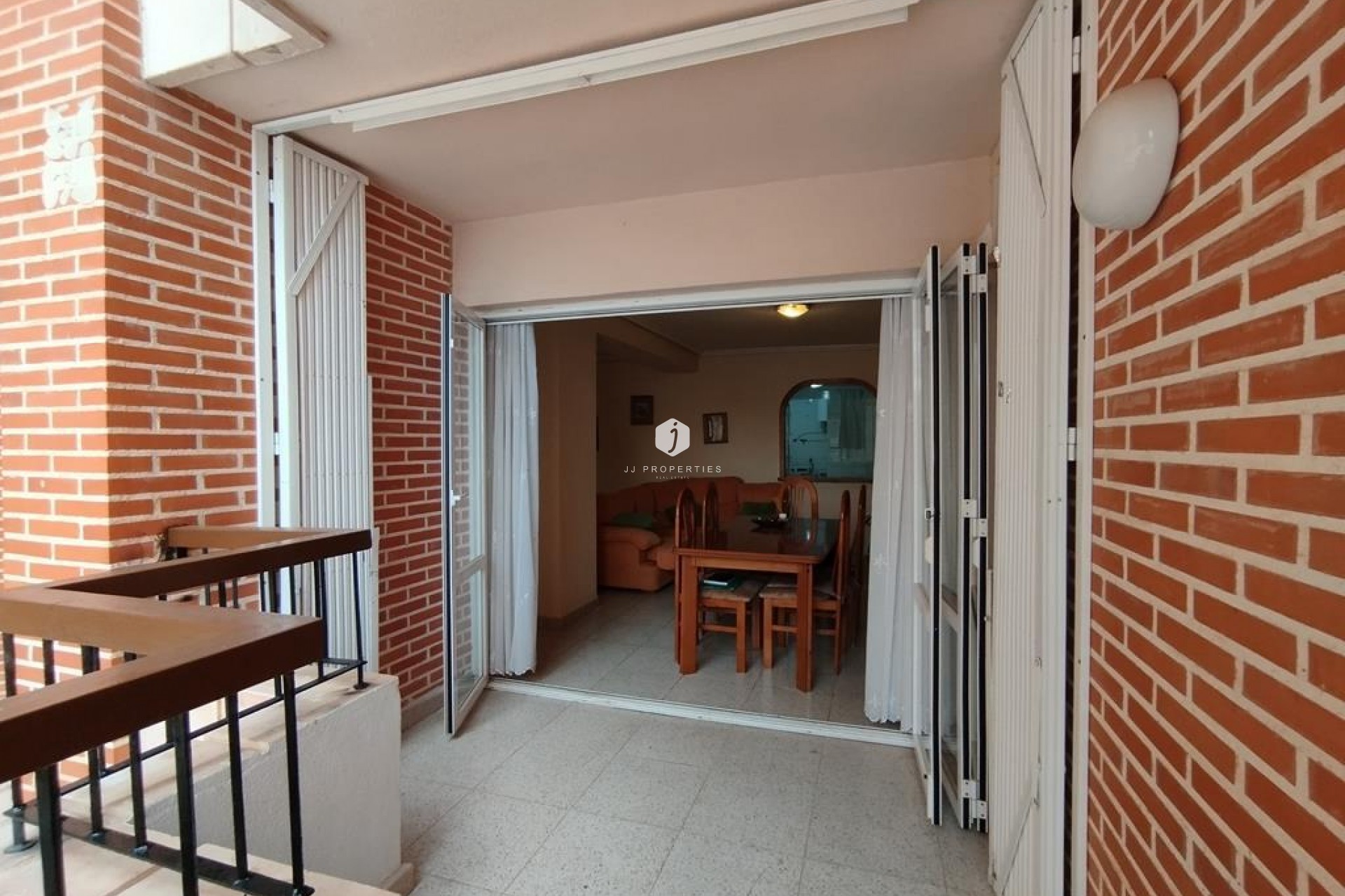 Z drugiej ręki - Mieszkanie w bloku -
Torrevieja - HABANERAS PLAZA SANTA MARIA