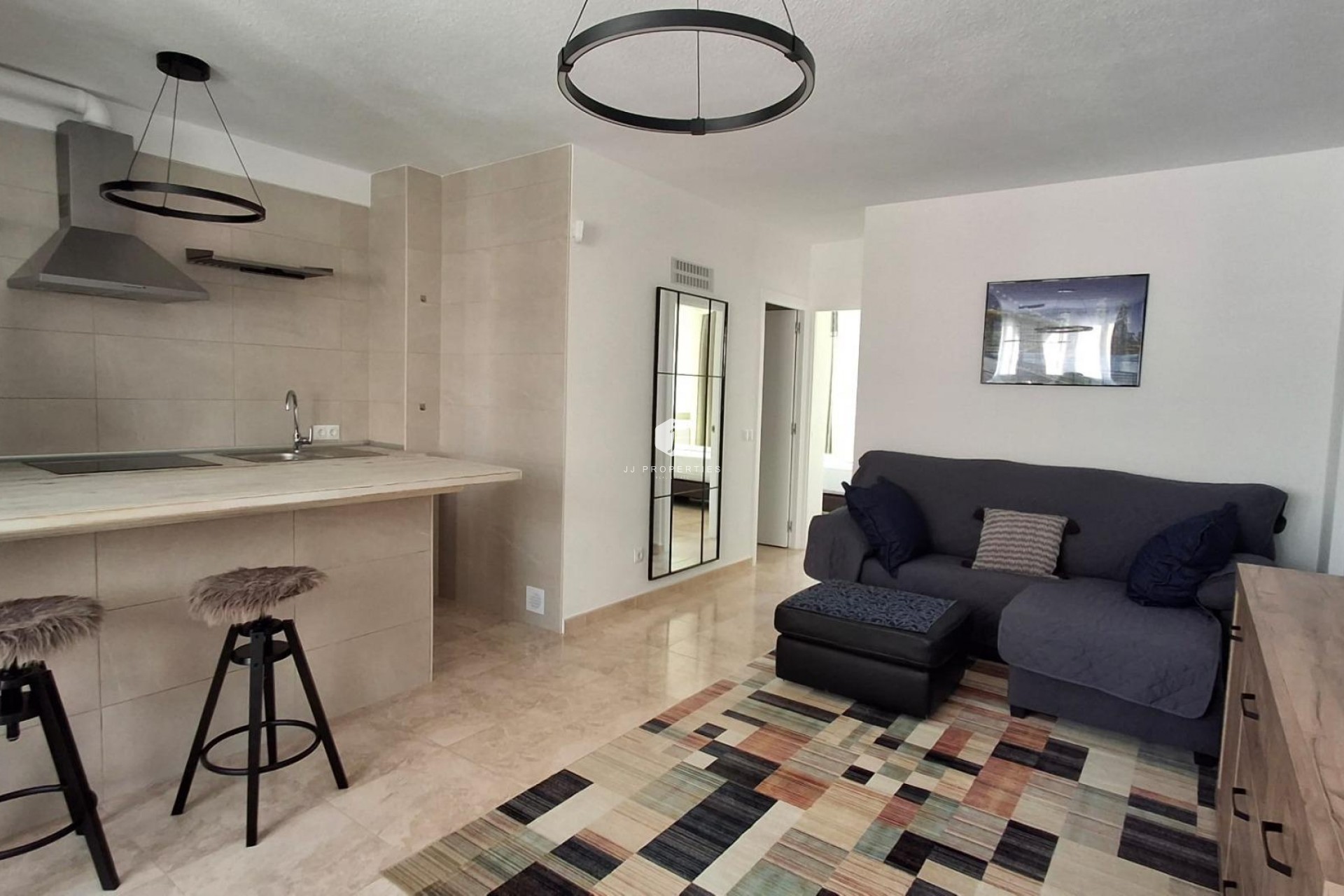 Z drugiej ręki - Mieszkanie w bloku -
Torrevieja - La Mata Pueblo