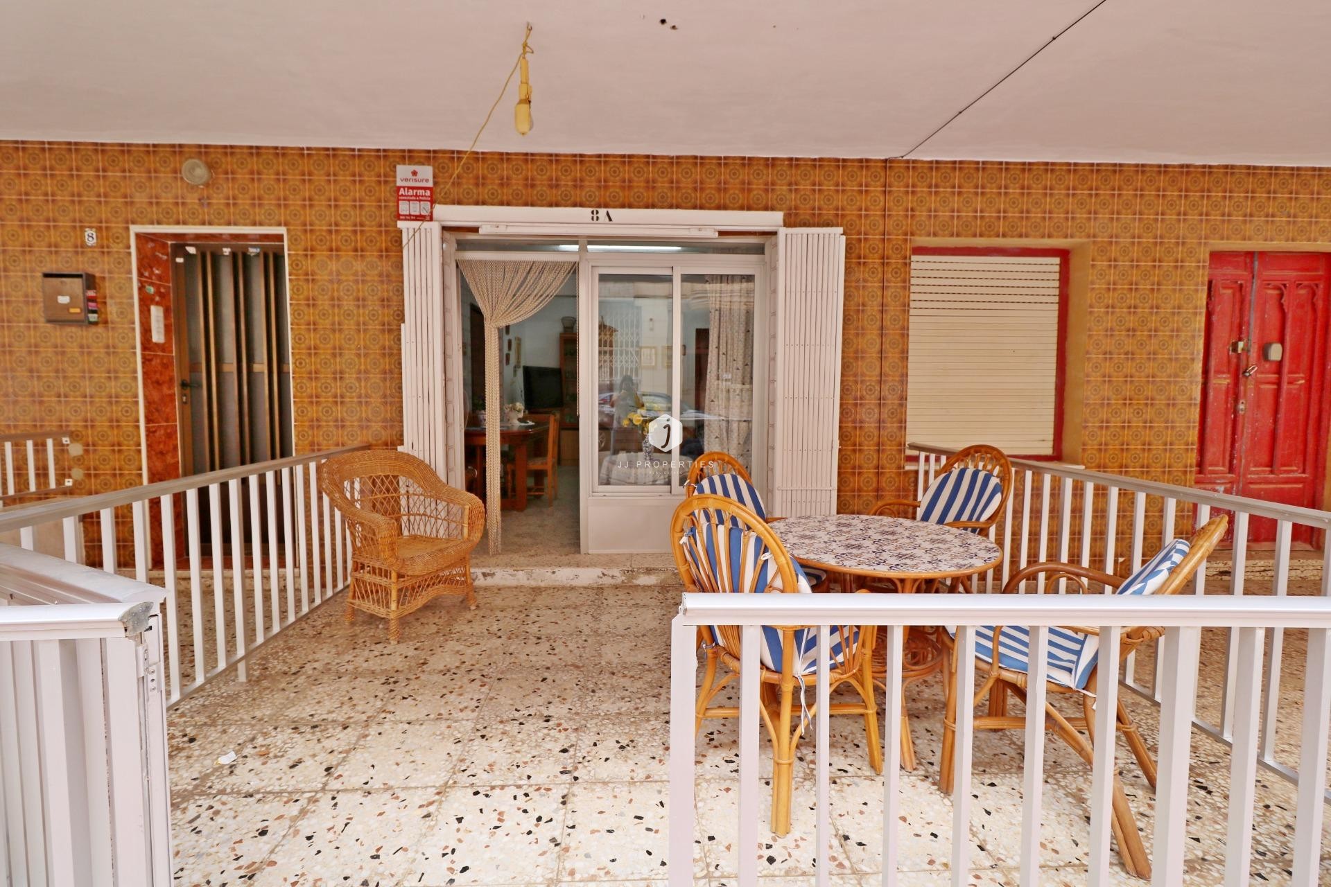 Z drugiej ręki - Mieszkanie w bloku -
Torrevieja - La Mata Pueblo