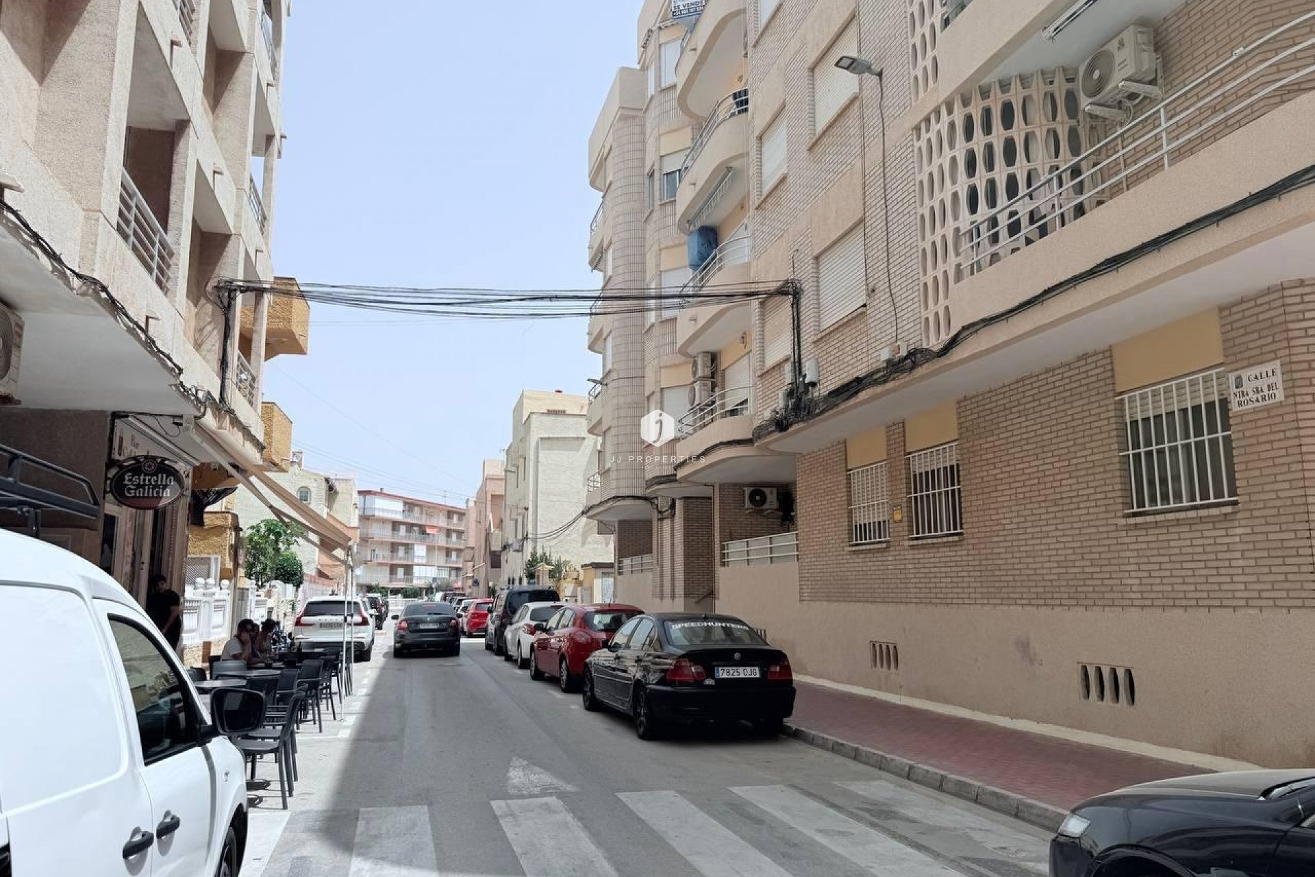 Z drugiej ręki - Mieszkanie w bloku -
Torrevieja - La Mata