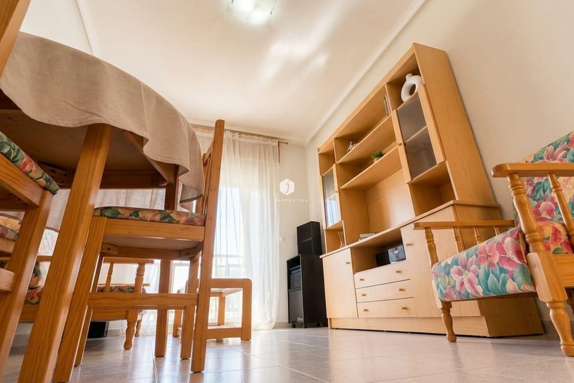 Z drugiej ręki - Mieszkanie w bloku -
Torrevieja - La Siesta - El Salado - Torreta
