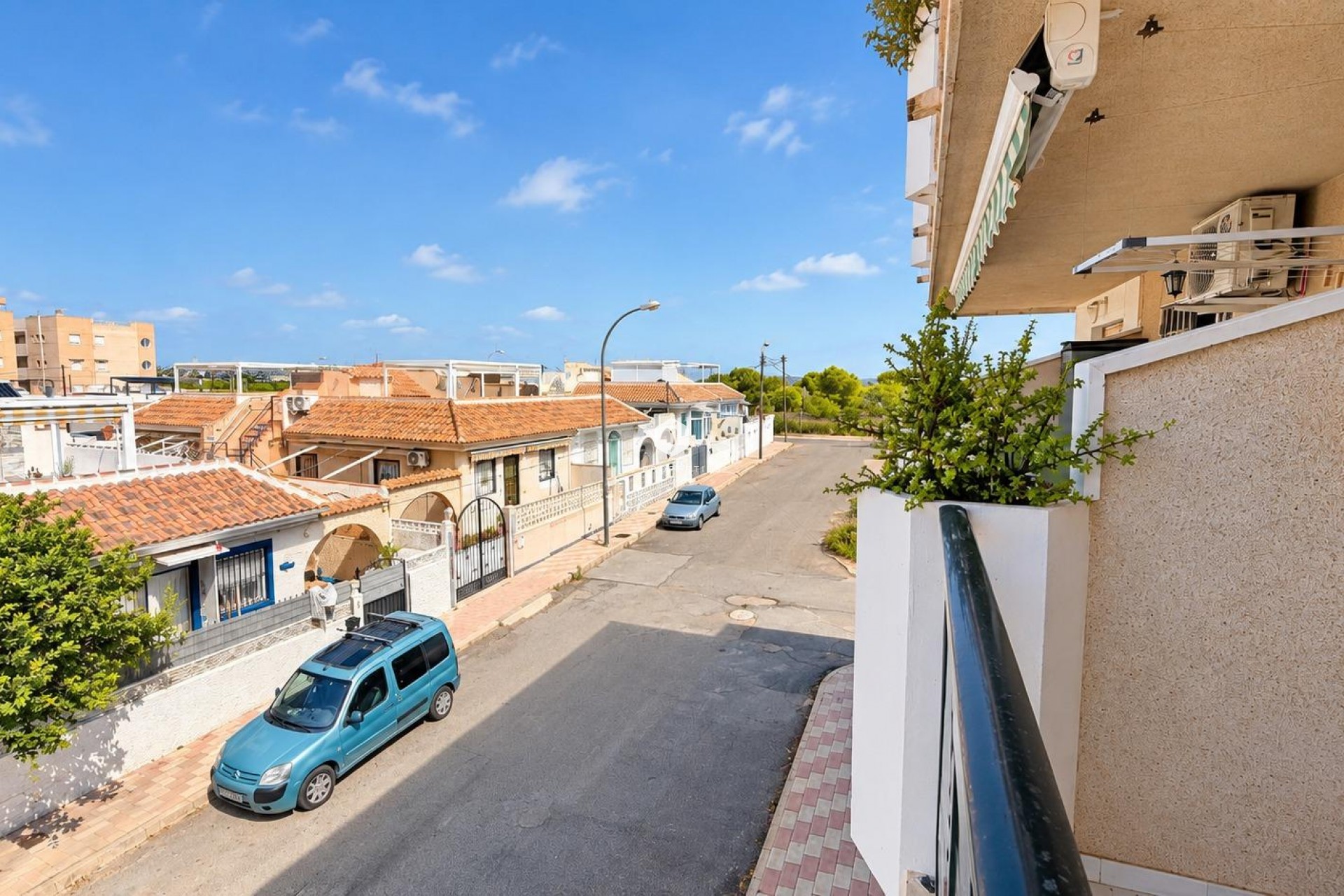 Z drugiej ręki - Mieszkanie w bloku -
Torrevieja - La Siesta - El Salado - Torreta