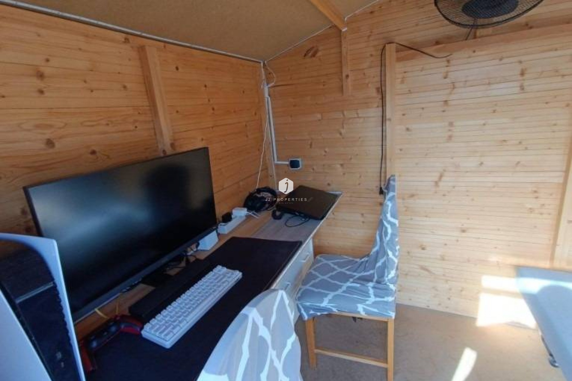 Z drugiej ręki - Mieszkanie w bloku -
Torrevieja - Los Balcones