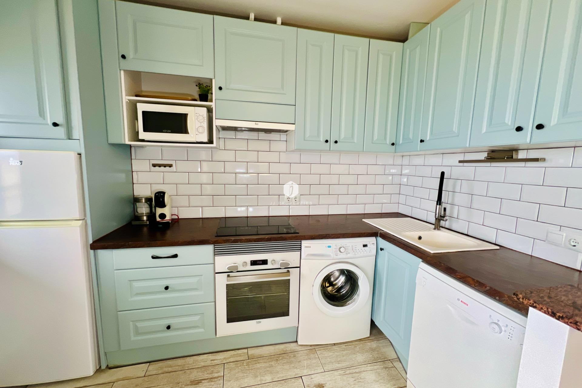 Z drugiej ręki - Mieszkanie w bloku -
Torrevieja - Miramar - Torre Del Moro