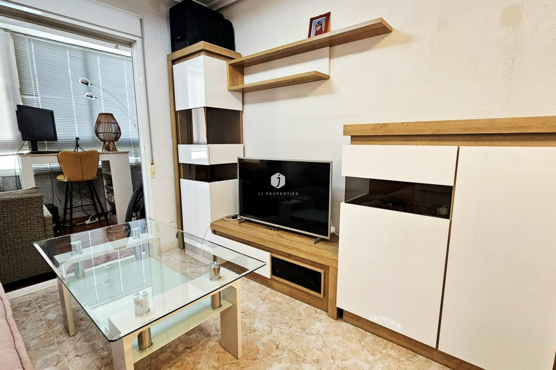 Z drugiej ręki - Mieszkanie w bloku -
Torrevieja - Nueva Torrevieja