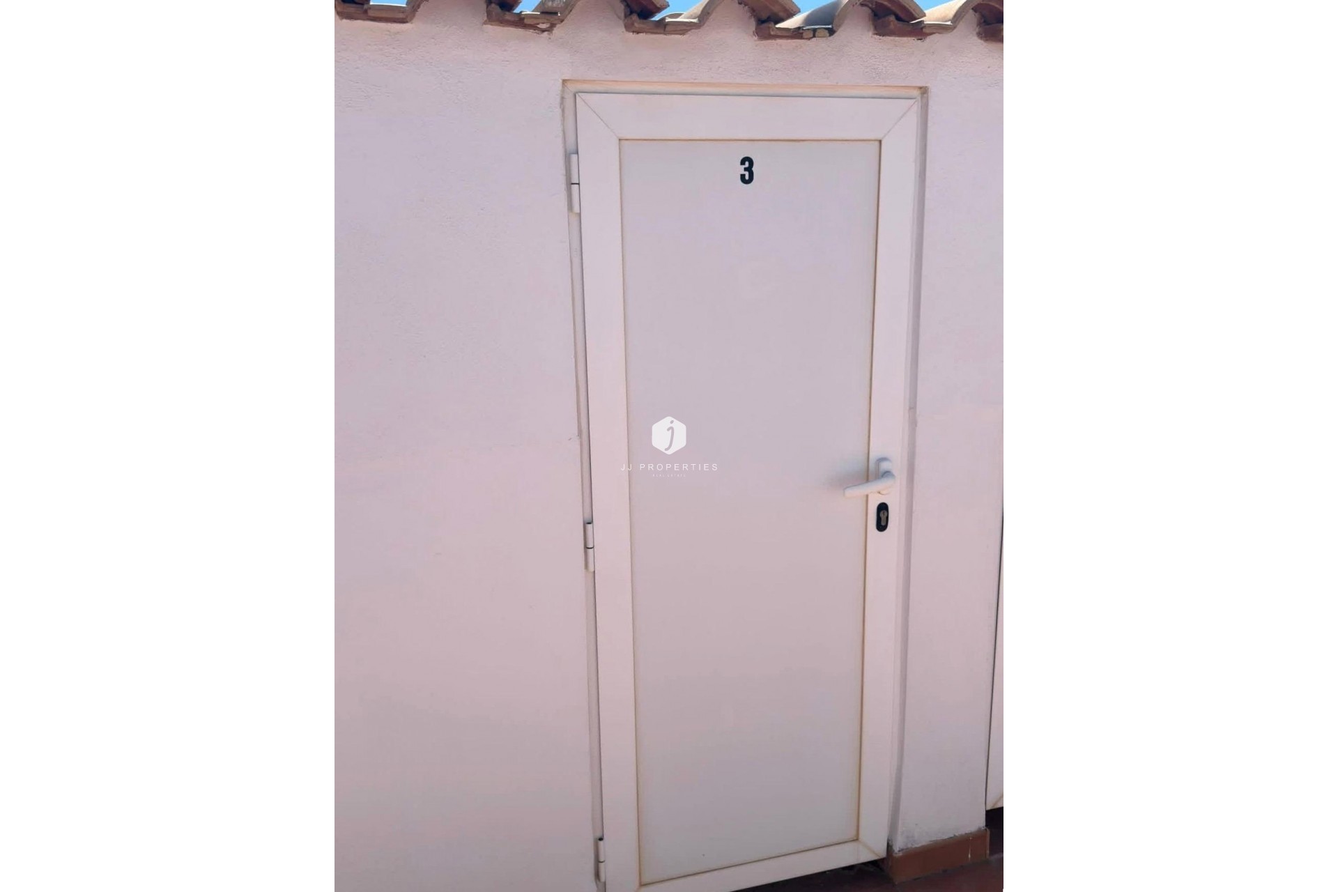 Z drugiej ręki - Mieszkanie w bloku -
Torrevieja - Nueva Torrevieja
