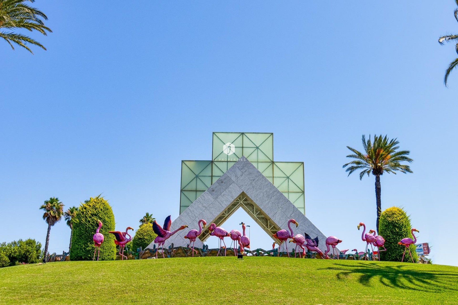 Z drugiej ręki - Mieszkanie w bloku -
Torrevieja - PARQUE DE LAS NACIONES