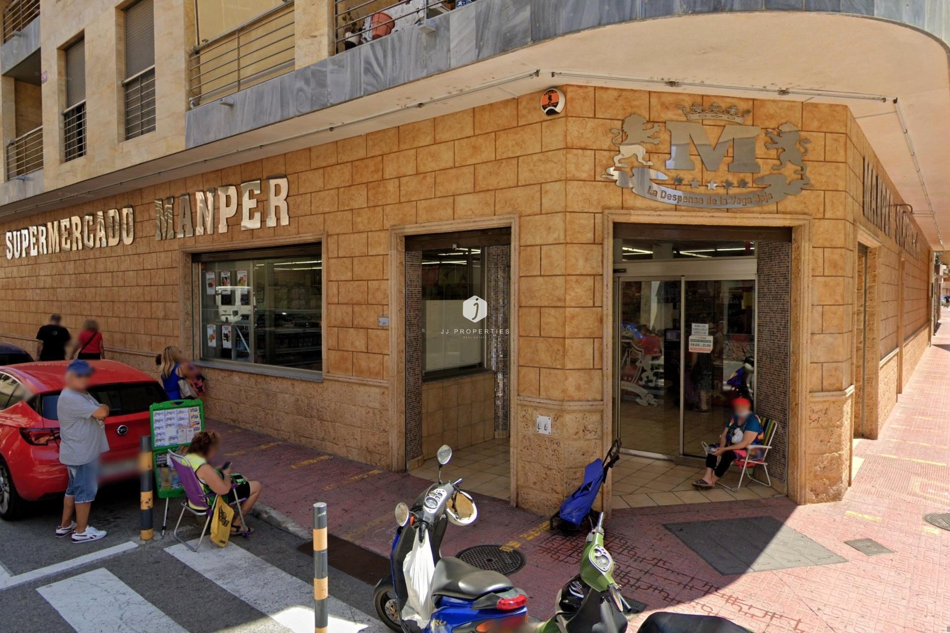 Z drugiej ręki - Mieszkanie w bloku -
Torrevieja - Paseo maritimo