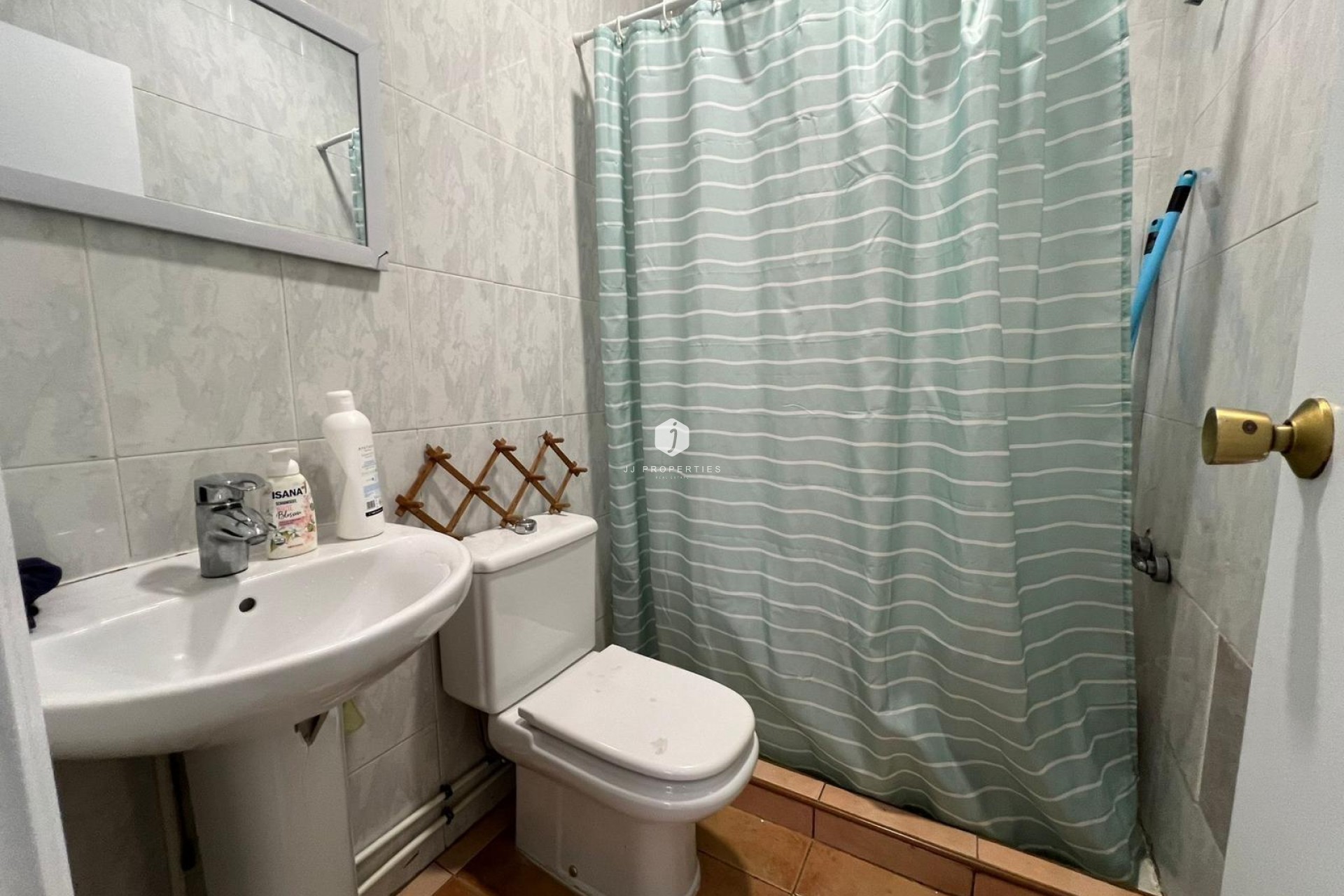 Z drugiej ręki - Mieszkanie w bloku -
Torrevieja - Playa de los Locos